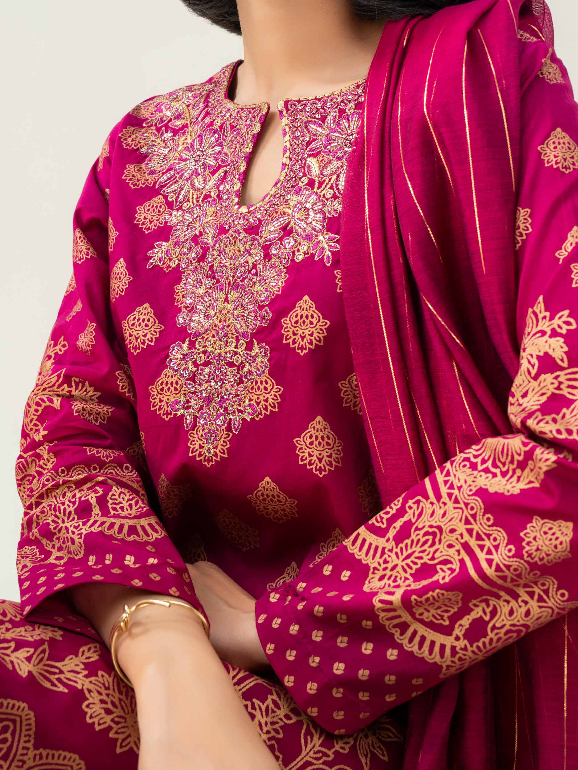 3 Piece Lawn Suit-Embroidered (Pret) - Image 7