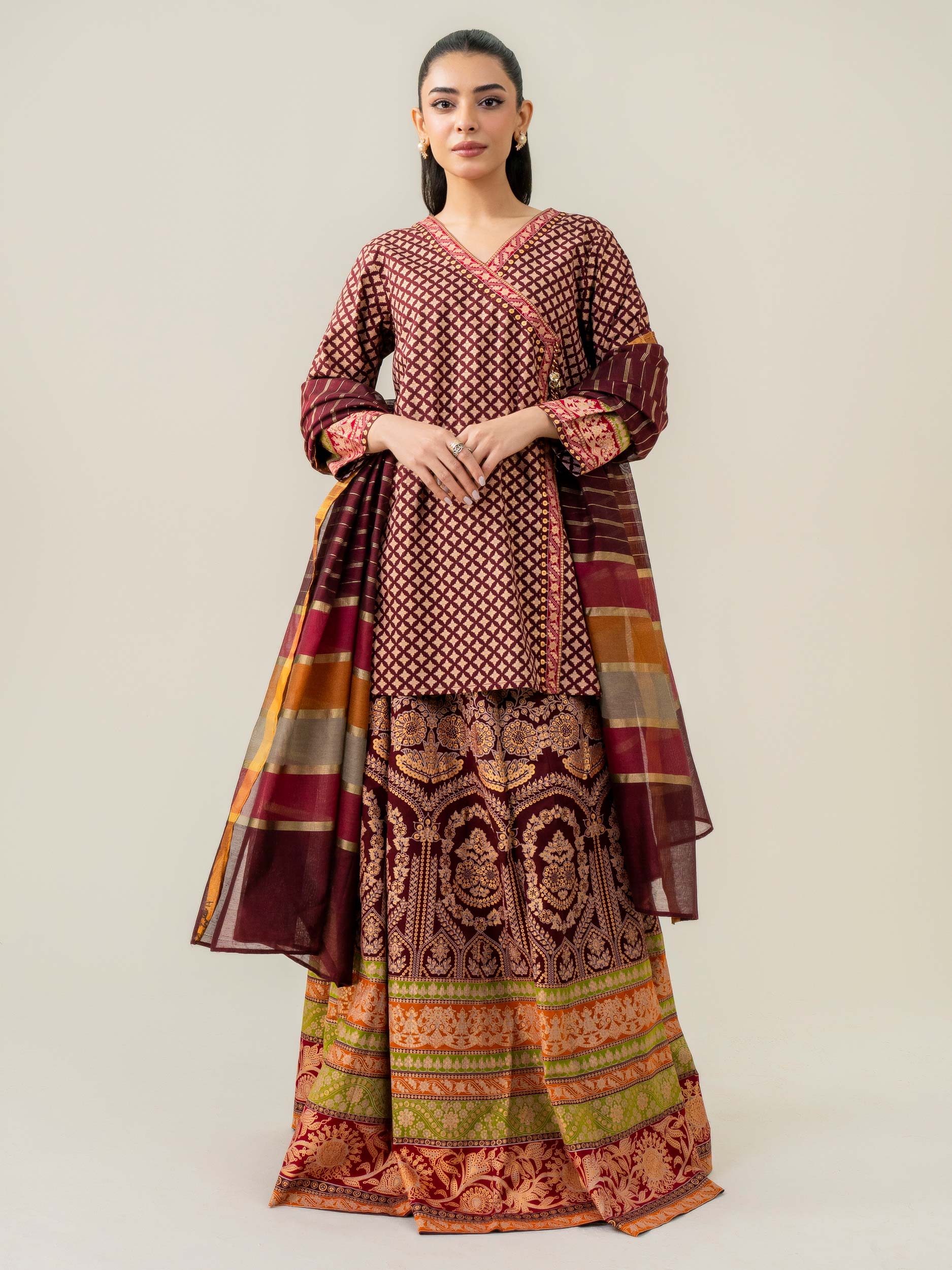 3 Piece Lawn Suit-Paste Print (Pret) - Image 3