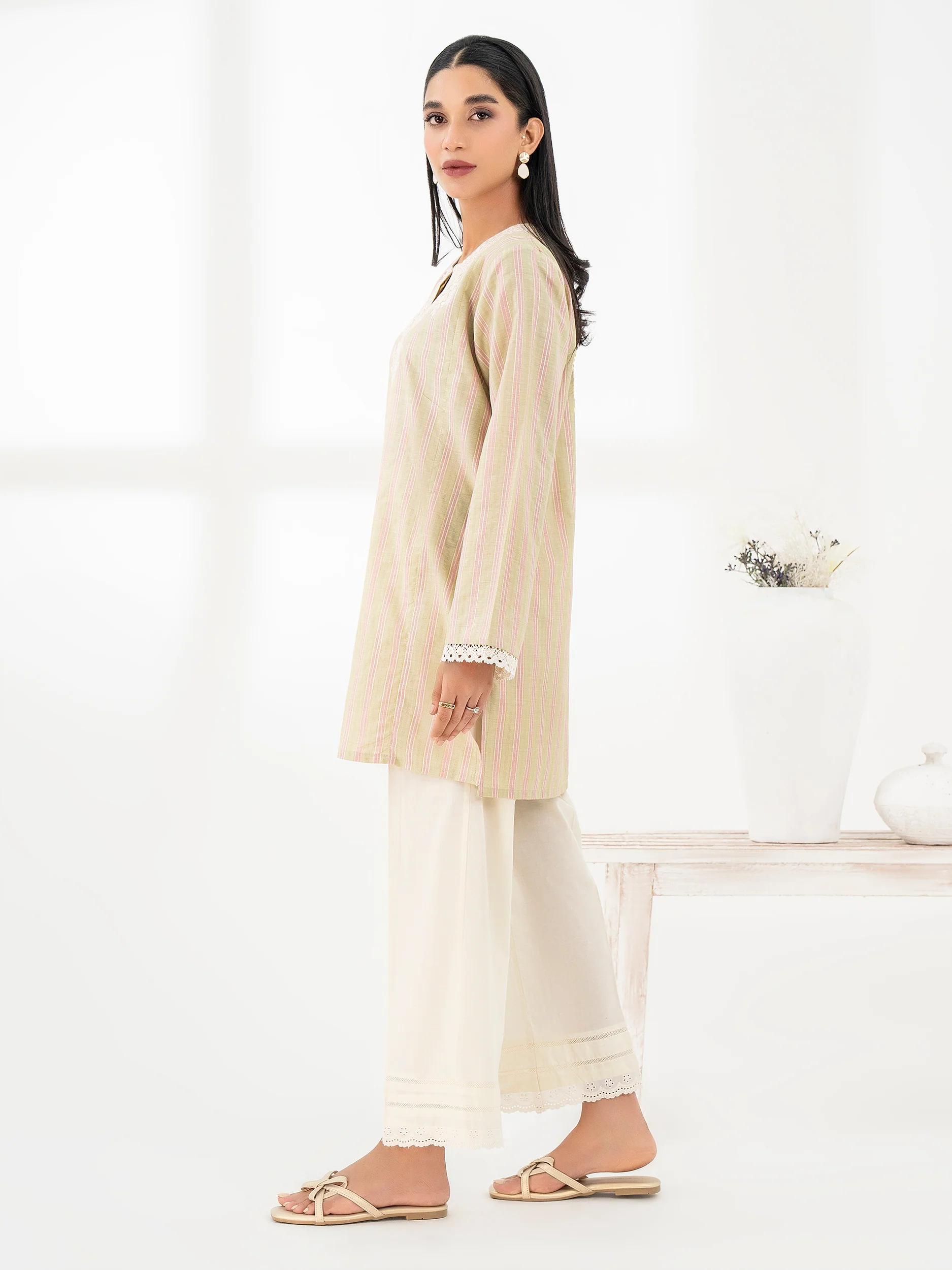 Yarn Dyed Kurti-Embroidered (Pret) - Image 4