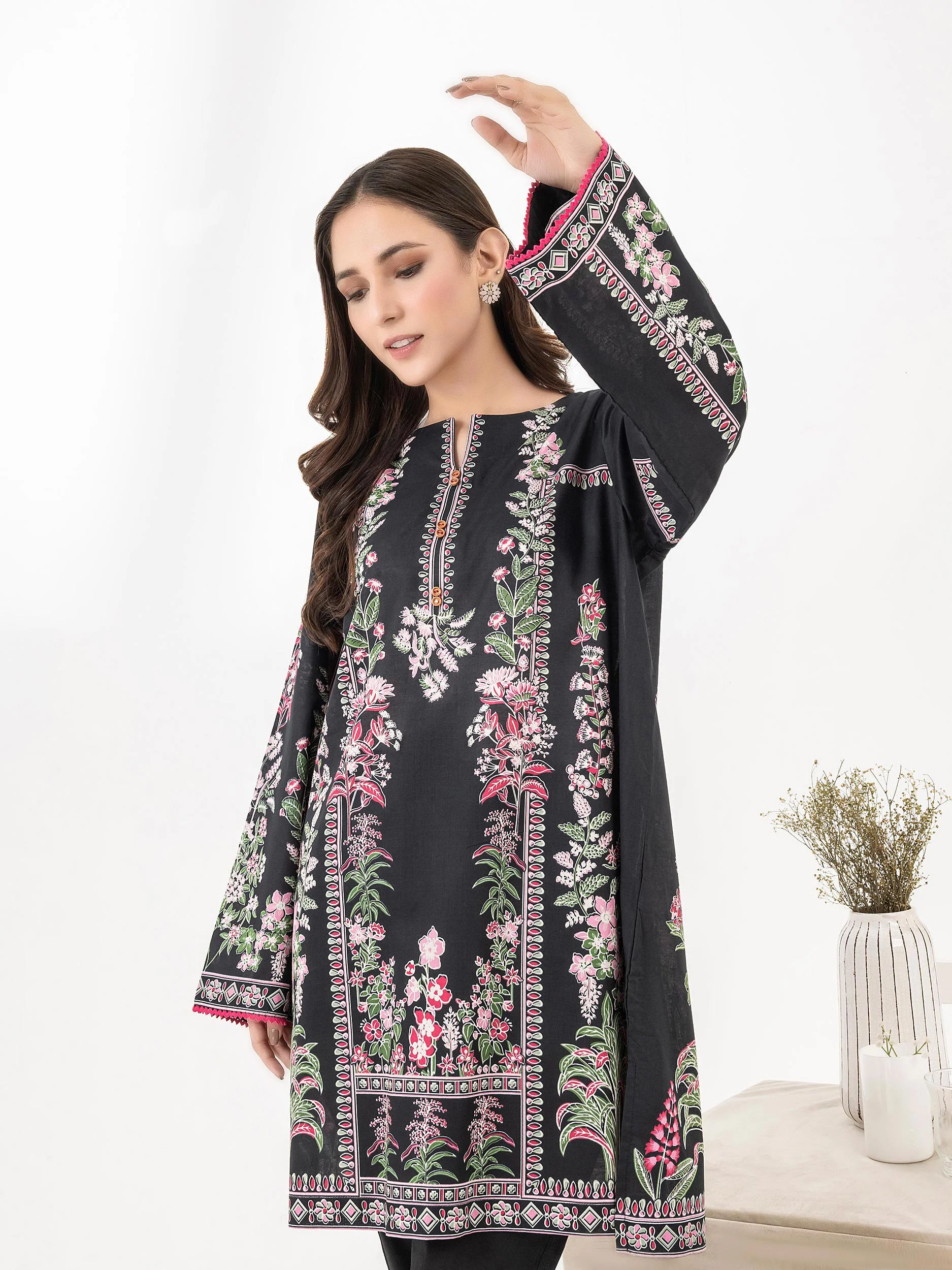 Lawn Kurti-Printed (Pret) - Image 4