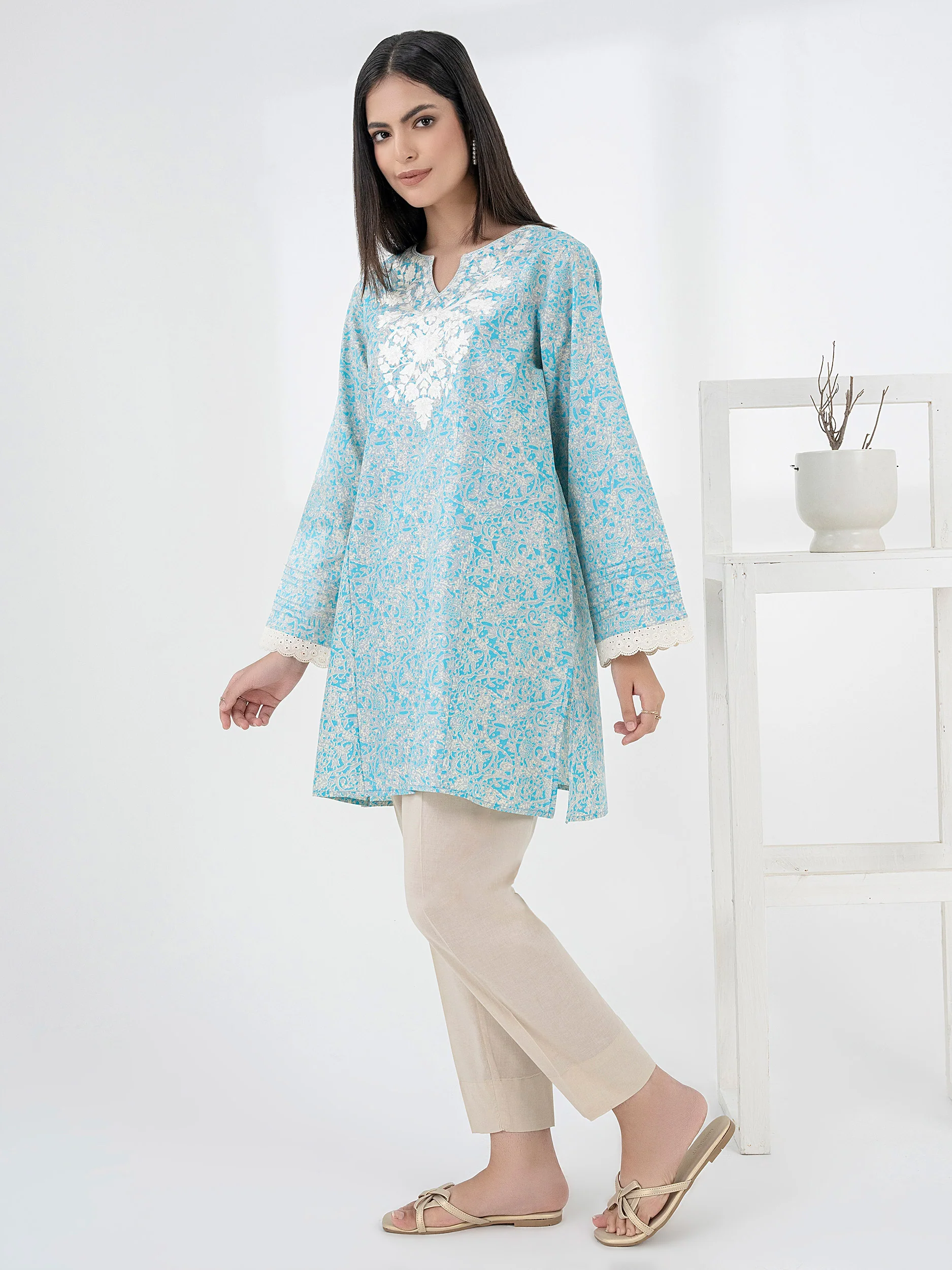 Cambric Kurti-Embroidered (Pret) - Image 3