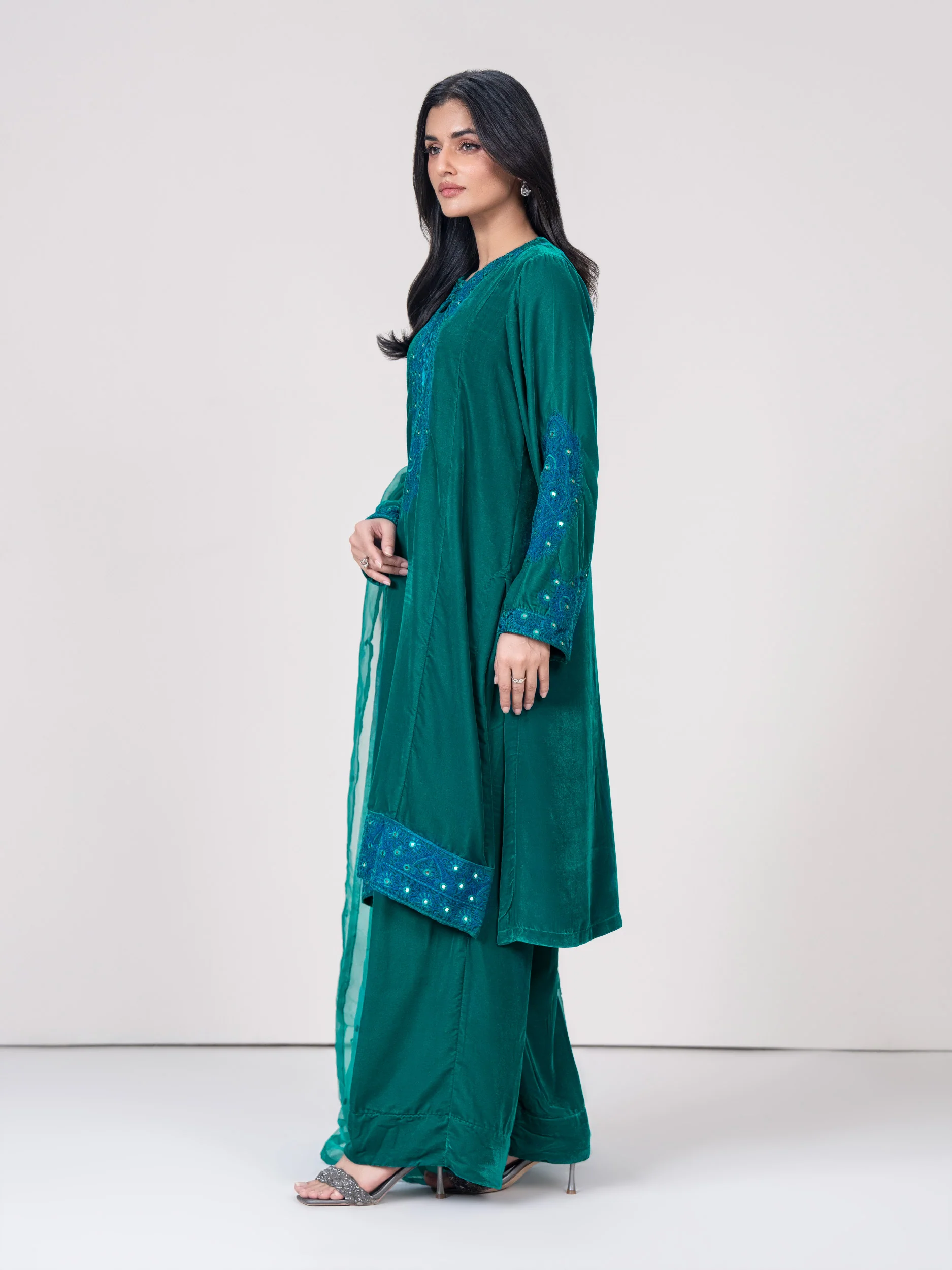 3 Piece Velvet Suit- Embroidered (Pret) - Image 3
