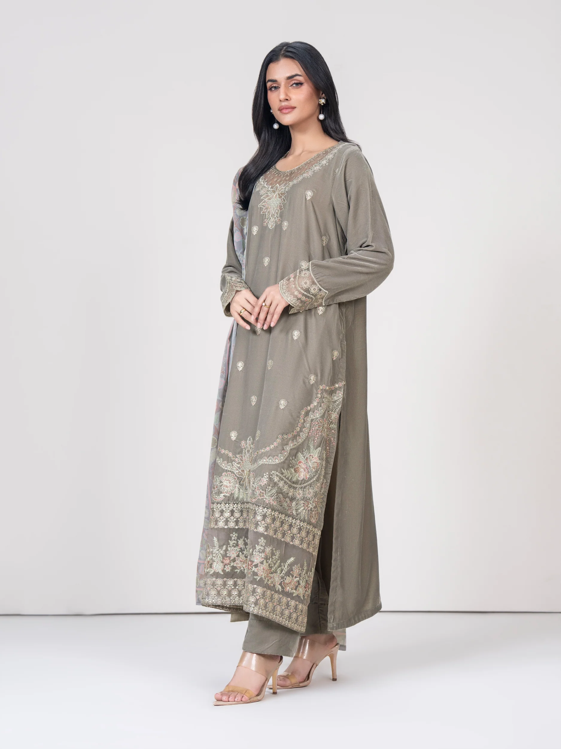 3 Piece Velvet Suit- Embroidered (Pret) - Image 3