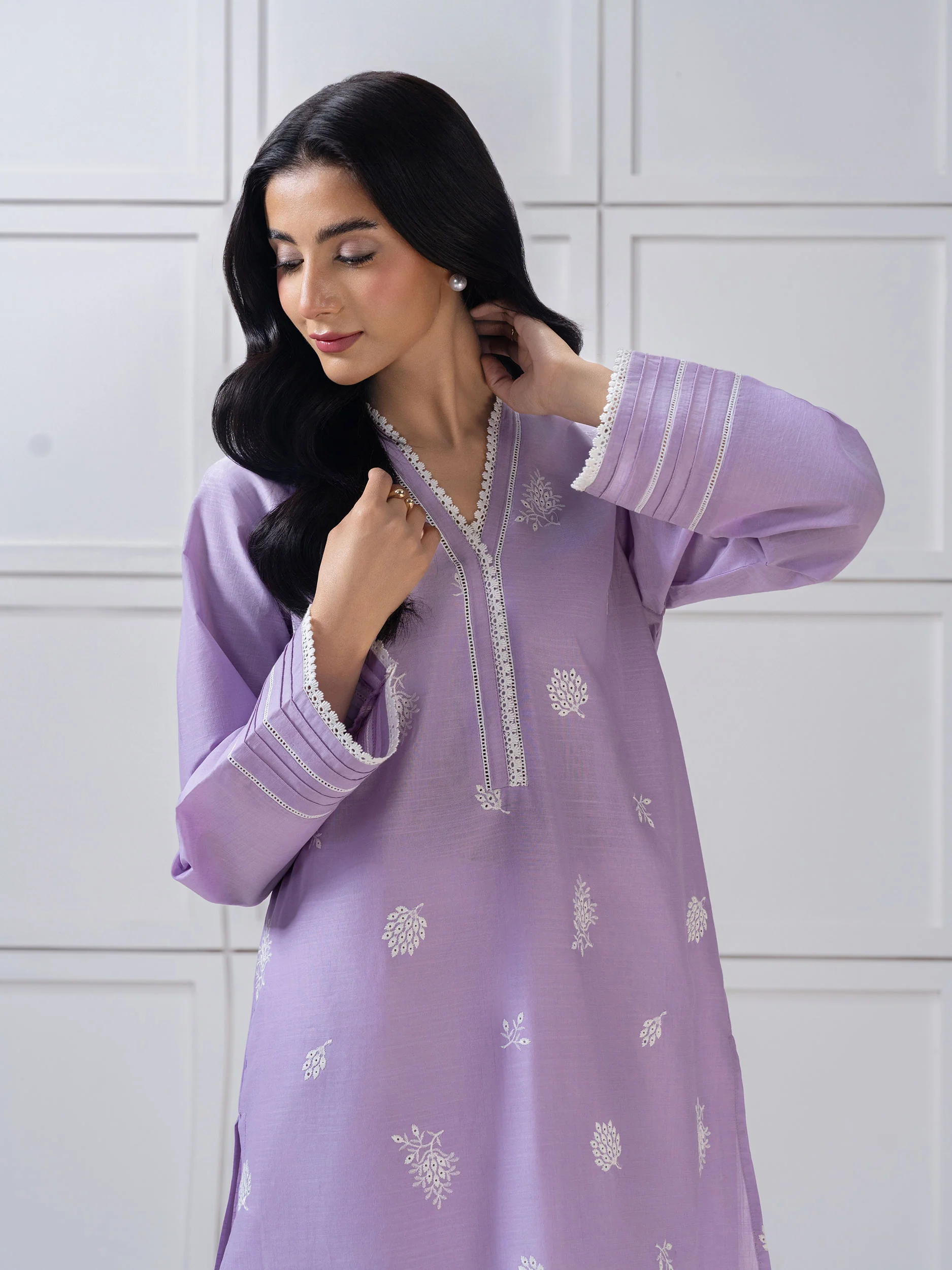 Lawn Kurti-Embroidered (Pret) - Image 4