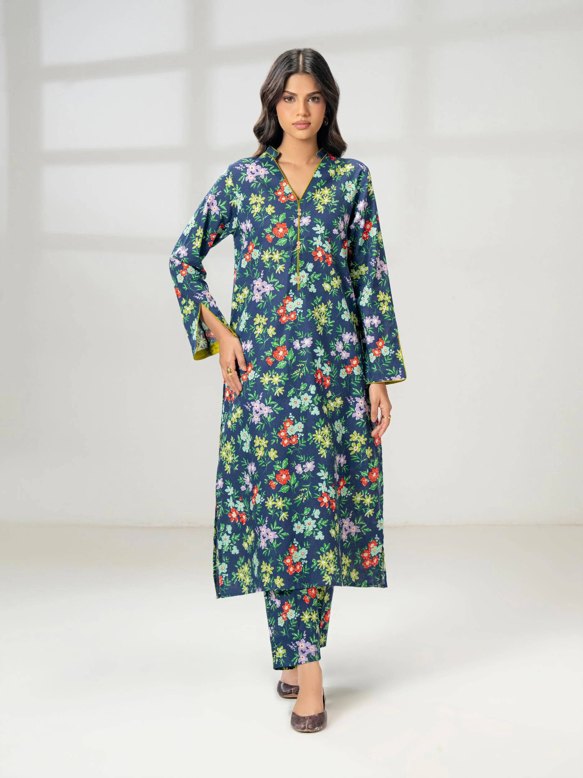 2 Piece Khaddar Suit-Printed (Pret) - Image 3