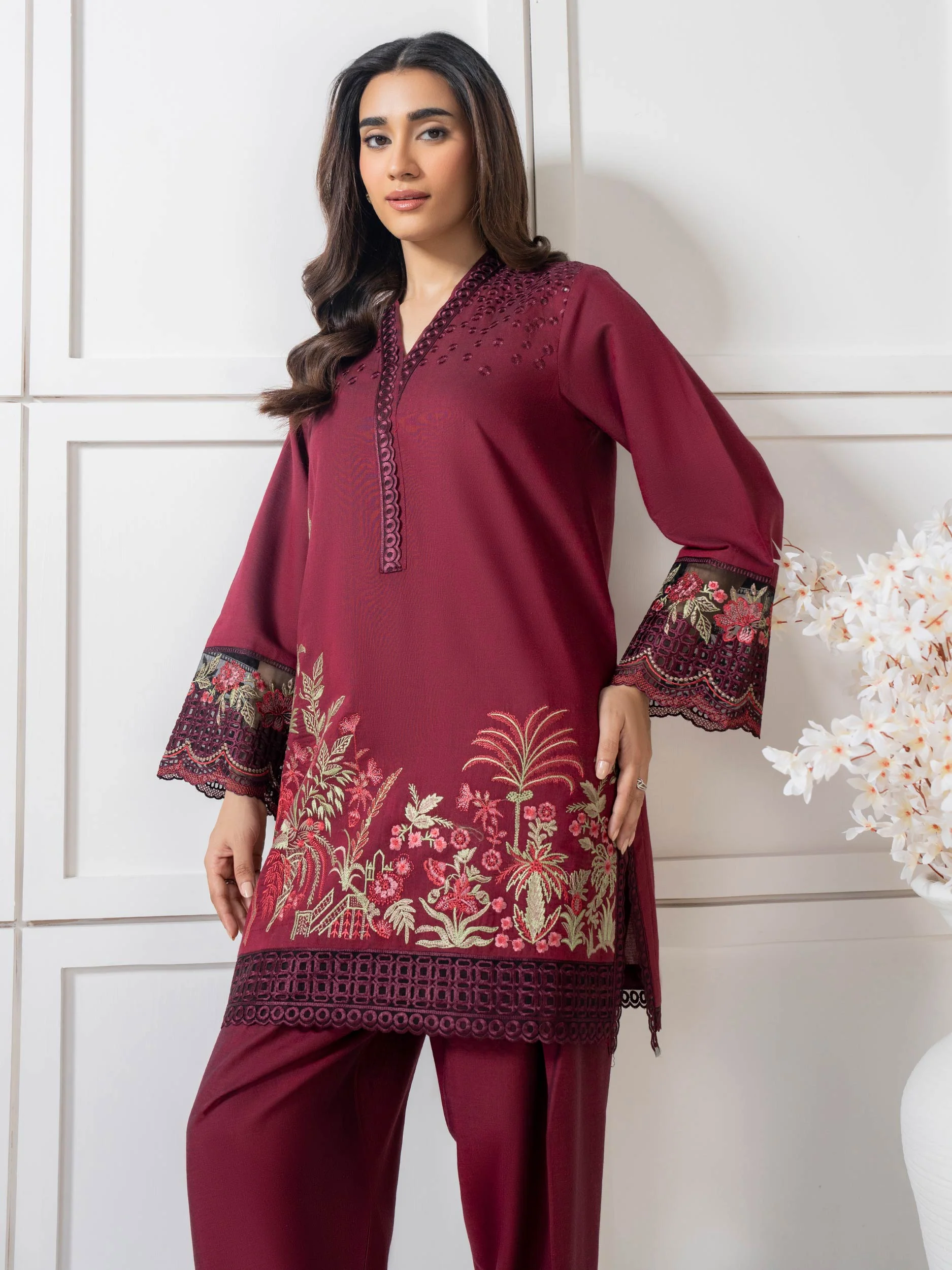 2 Piece Yarn Dyed Suit- Embroidered (Pret) - Image 4