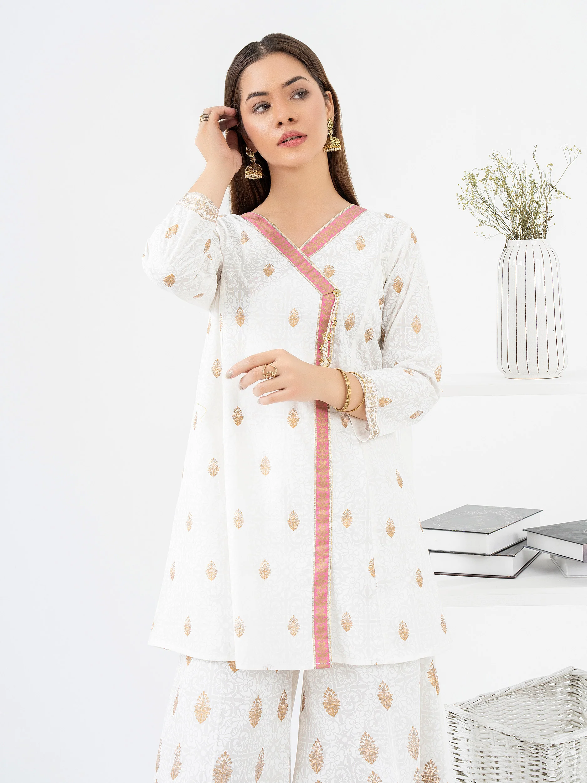 2 Piece Lawn Suit-Paste Print (Pret) - Image 4