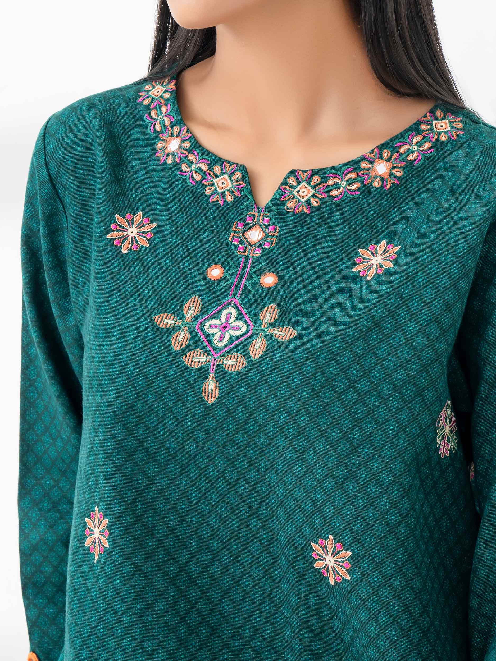 2 Piece Khaddar Suit-Embroidered (Pret) - Image 6