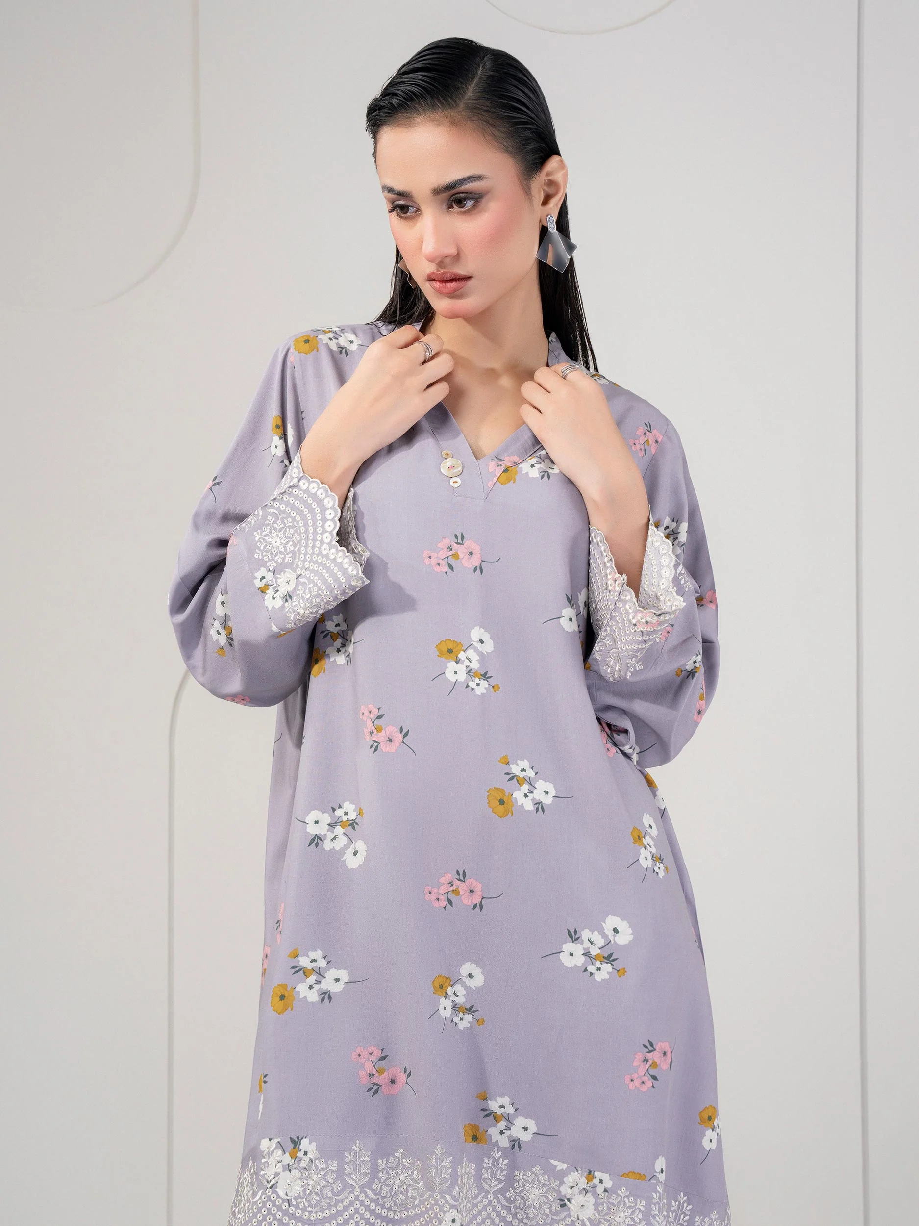 2 Piece Linen Suit-Embroidered (Pret) - Image 3