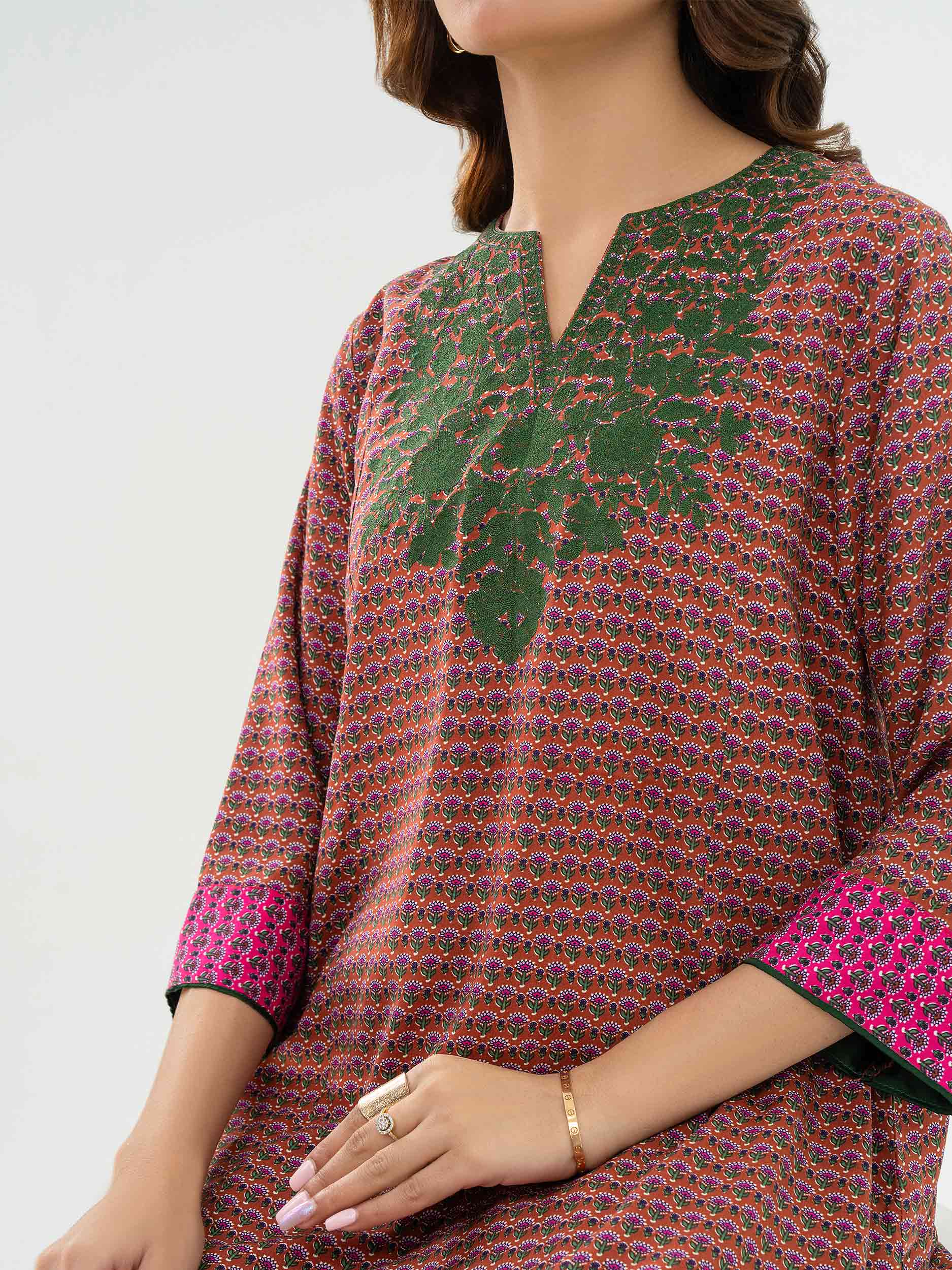 Linen Kurti-Embroidered (Pret) - Image 7