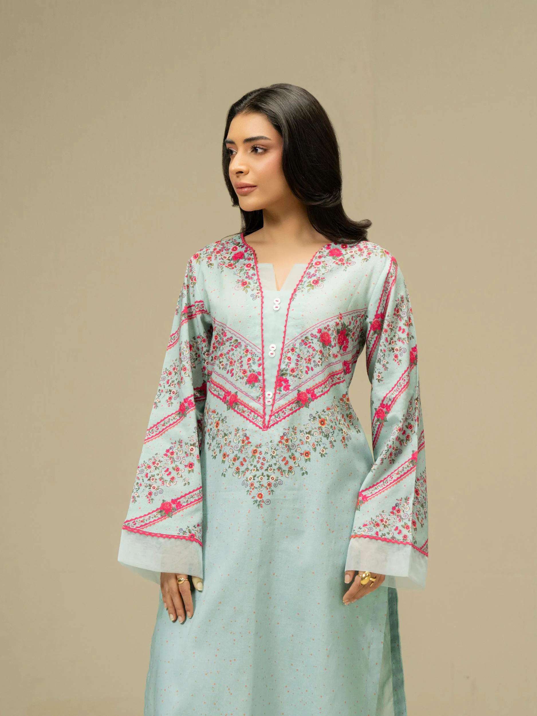 2 Piece Khaddar Suit-Printed (Pret) - Image 3