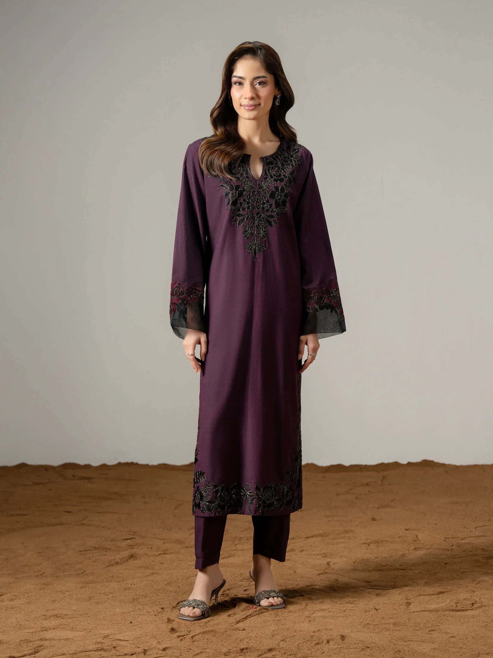 2 Piece Yarn Dyed Suit-Embroidered (Pret) - Image 4
