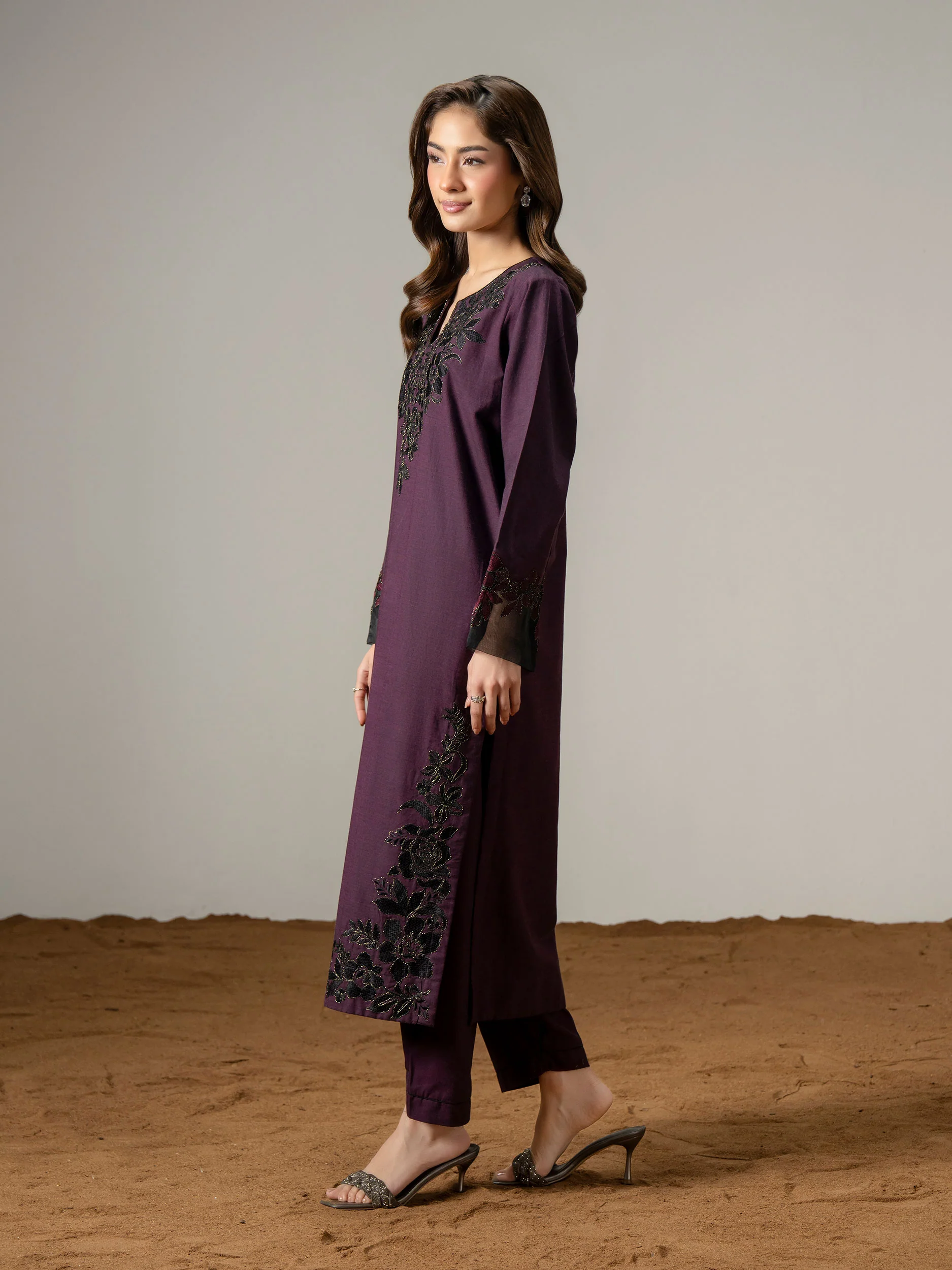 2 Piece Yarn Dyed Suit-Embroidered (Pret) - Image 5