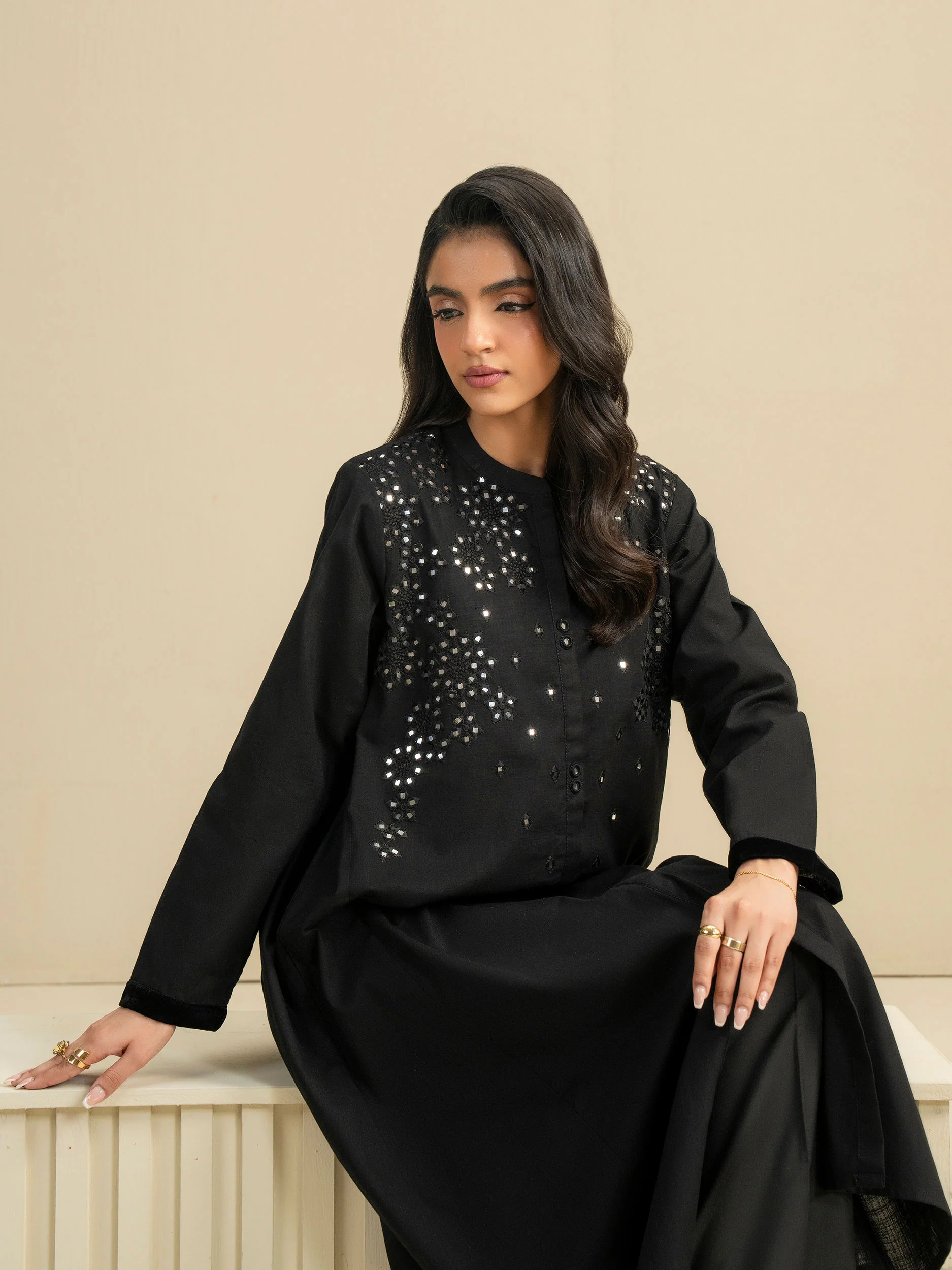 Khaddar Shirt-Embroidered (Pret) - Image 12