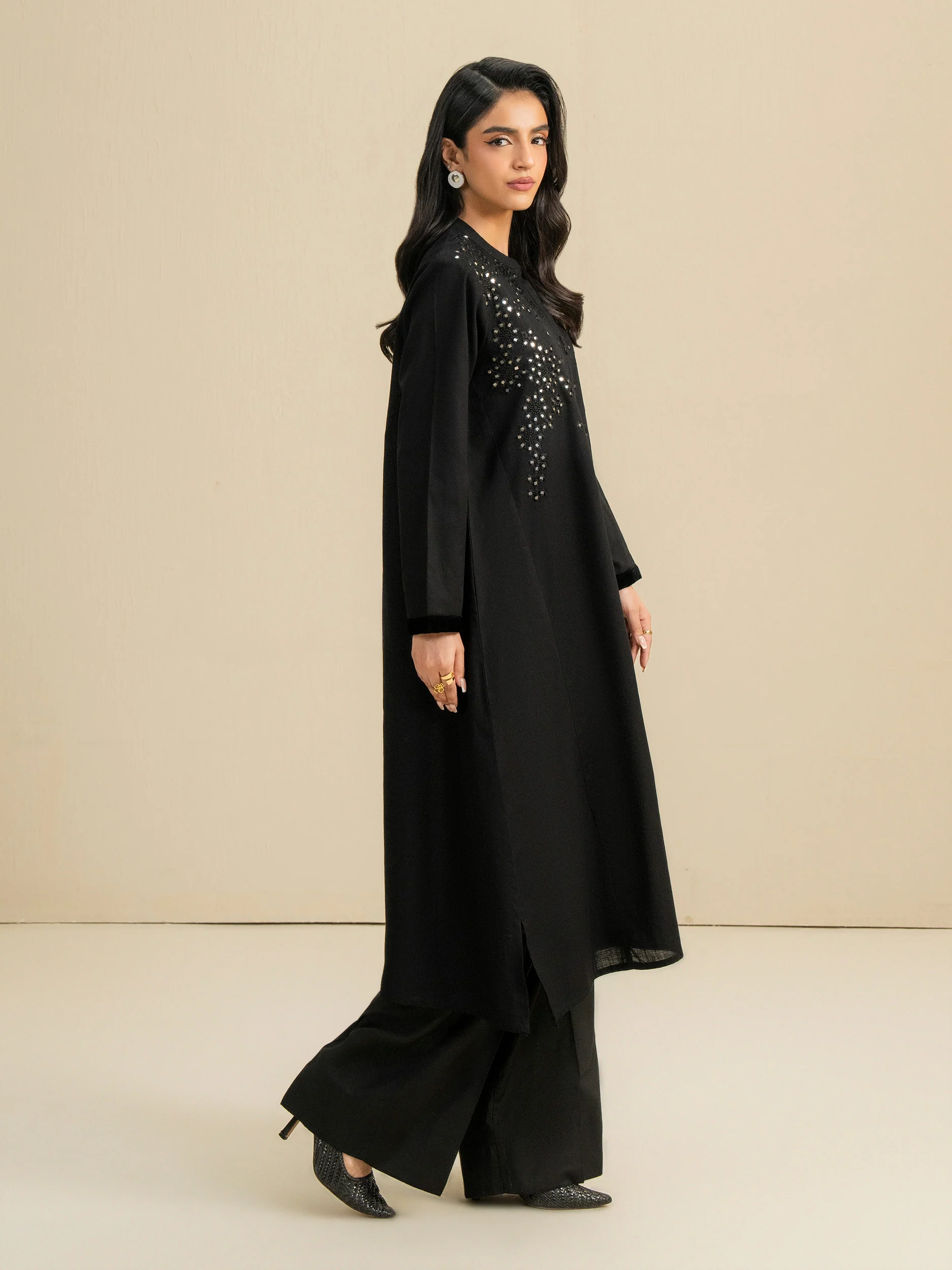 Khaddar Shirt-Embroidered (Pret) - Image 5