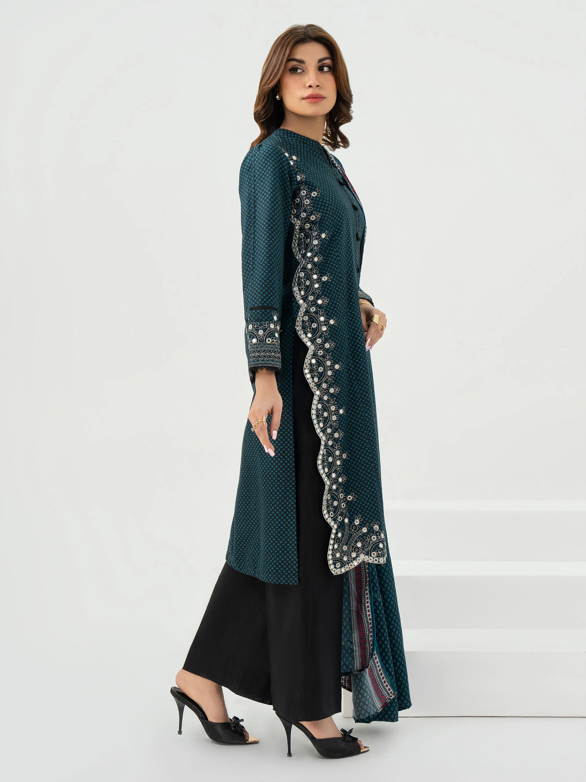 2 Piece Khaddar Suit-Embroidered (Pret) - Image 2