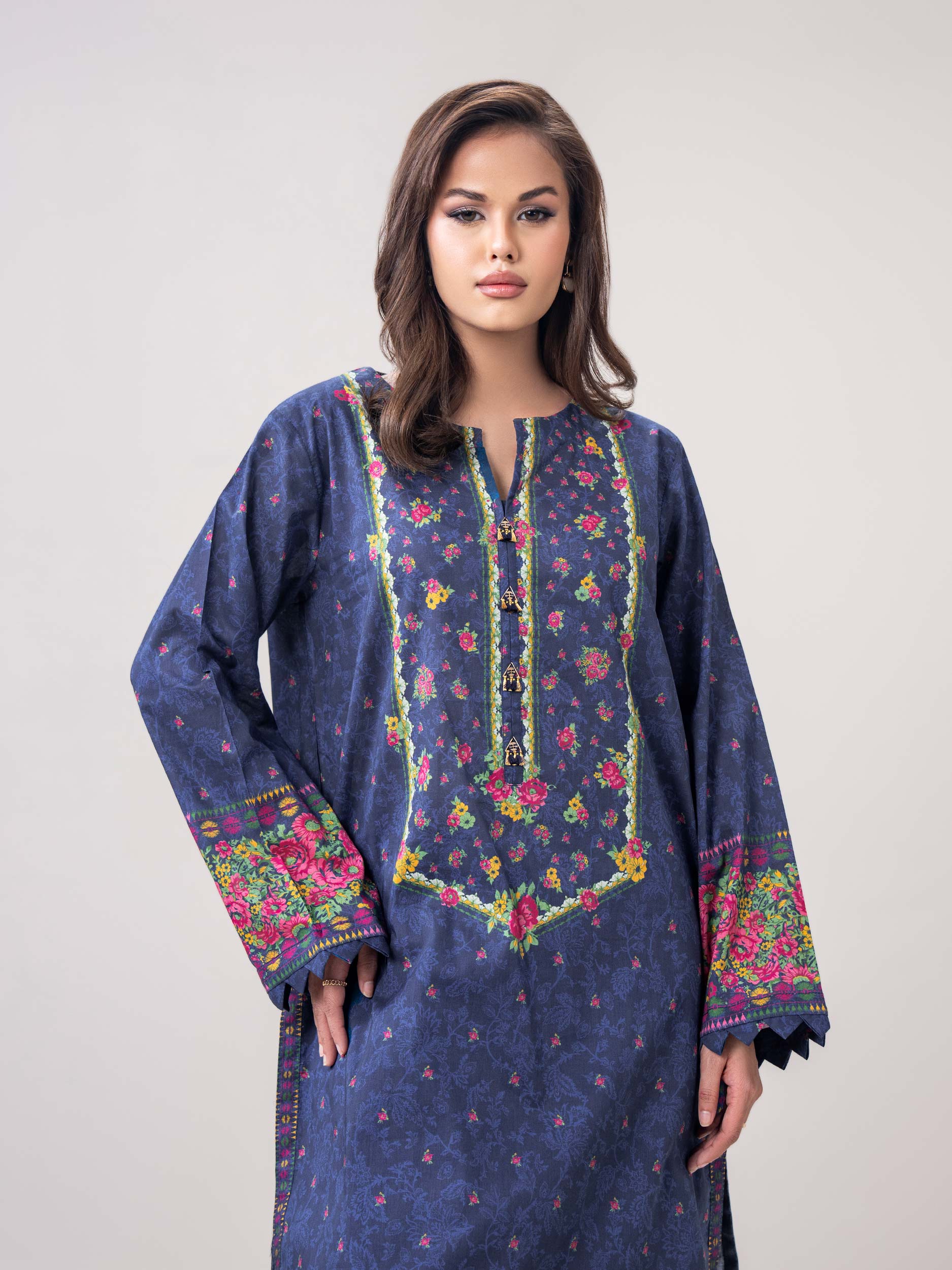 2 Piece Lawn Suit (Pret) - Image 5