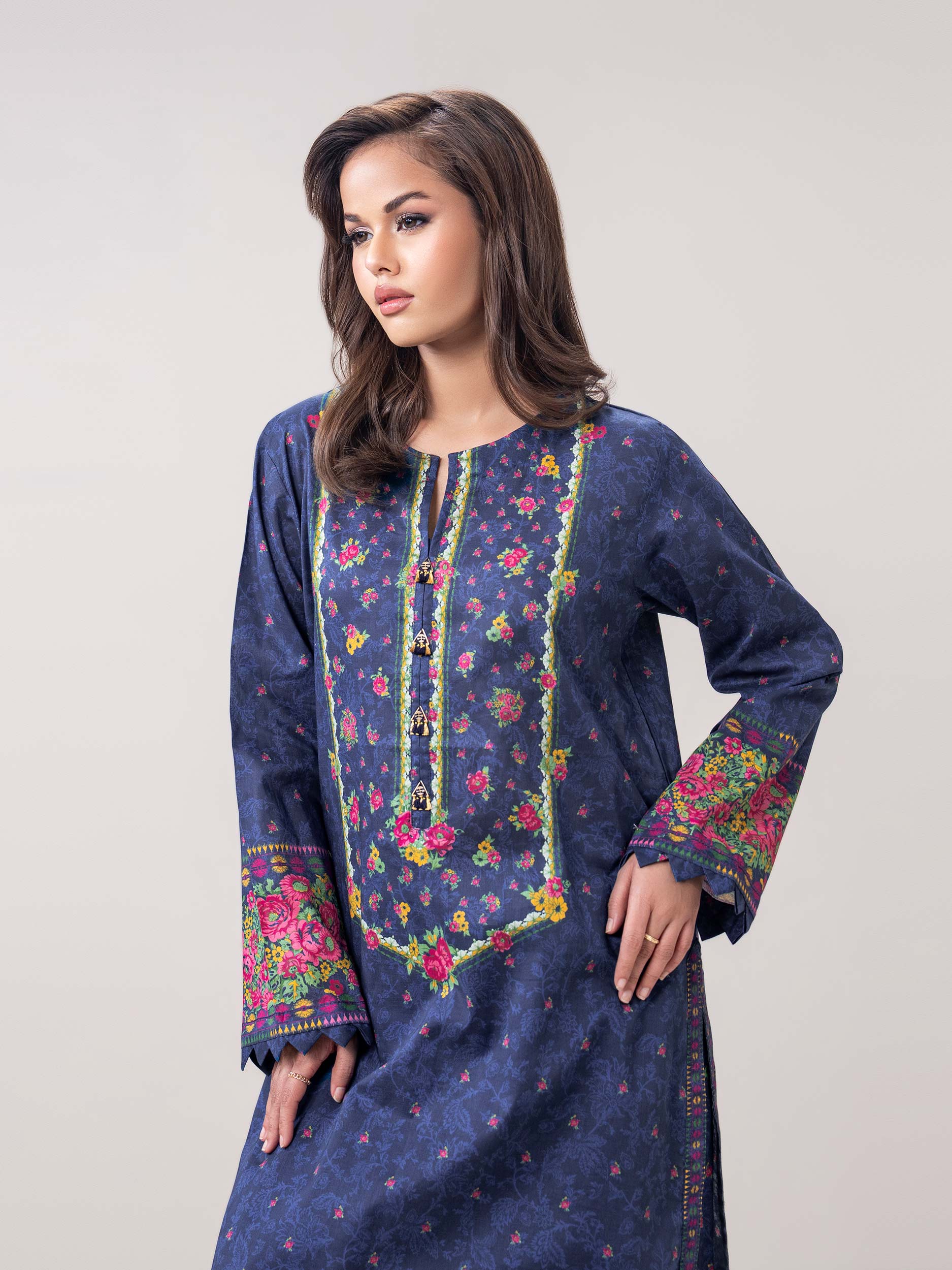 2 Piece Lawn Suit (Pret) - Image 6