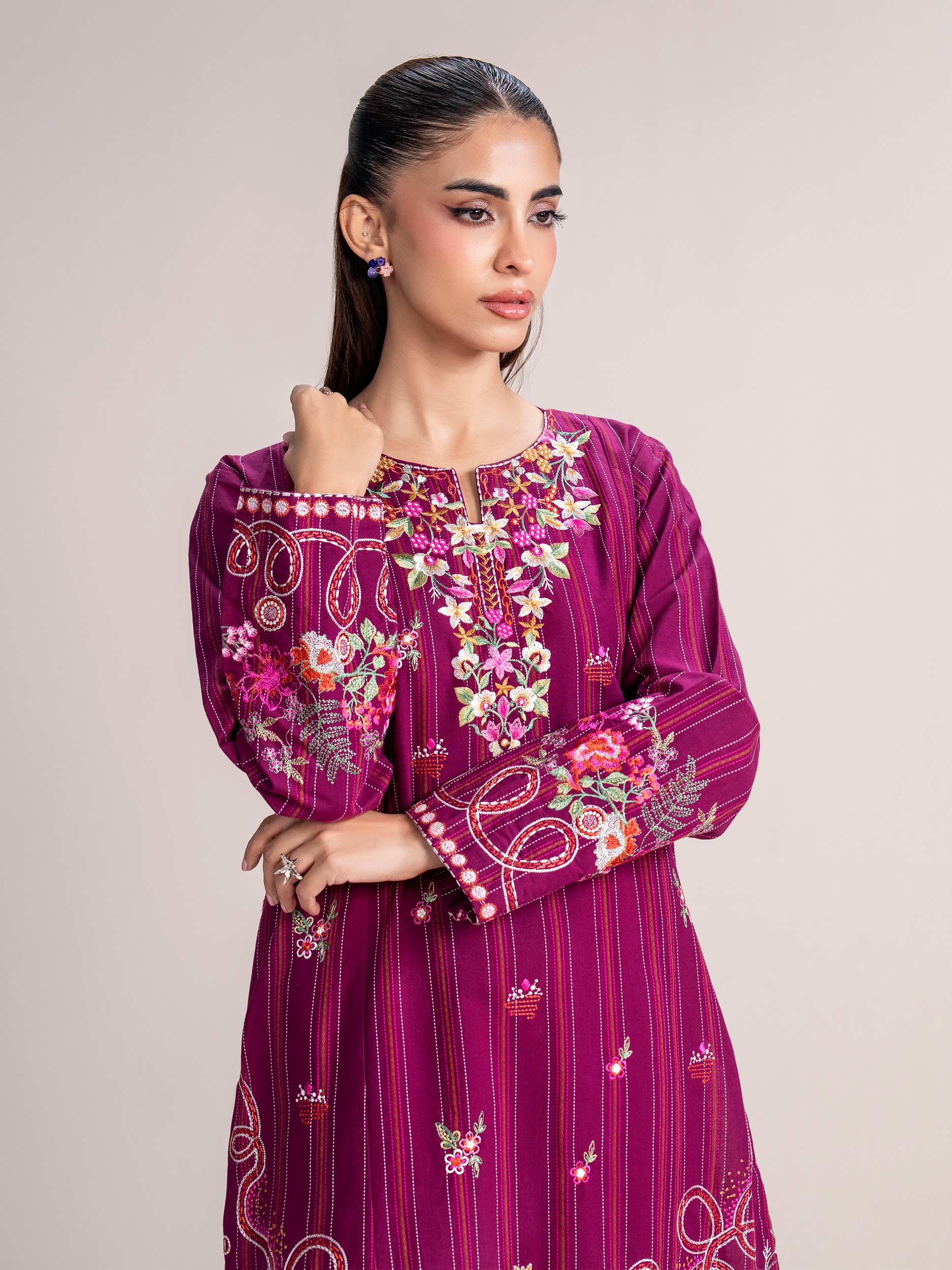 2 Piece Yarn Dyed Suit- Embroidered (Pret) - Image 5