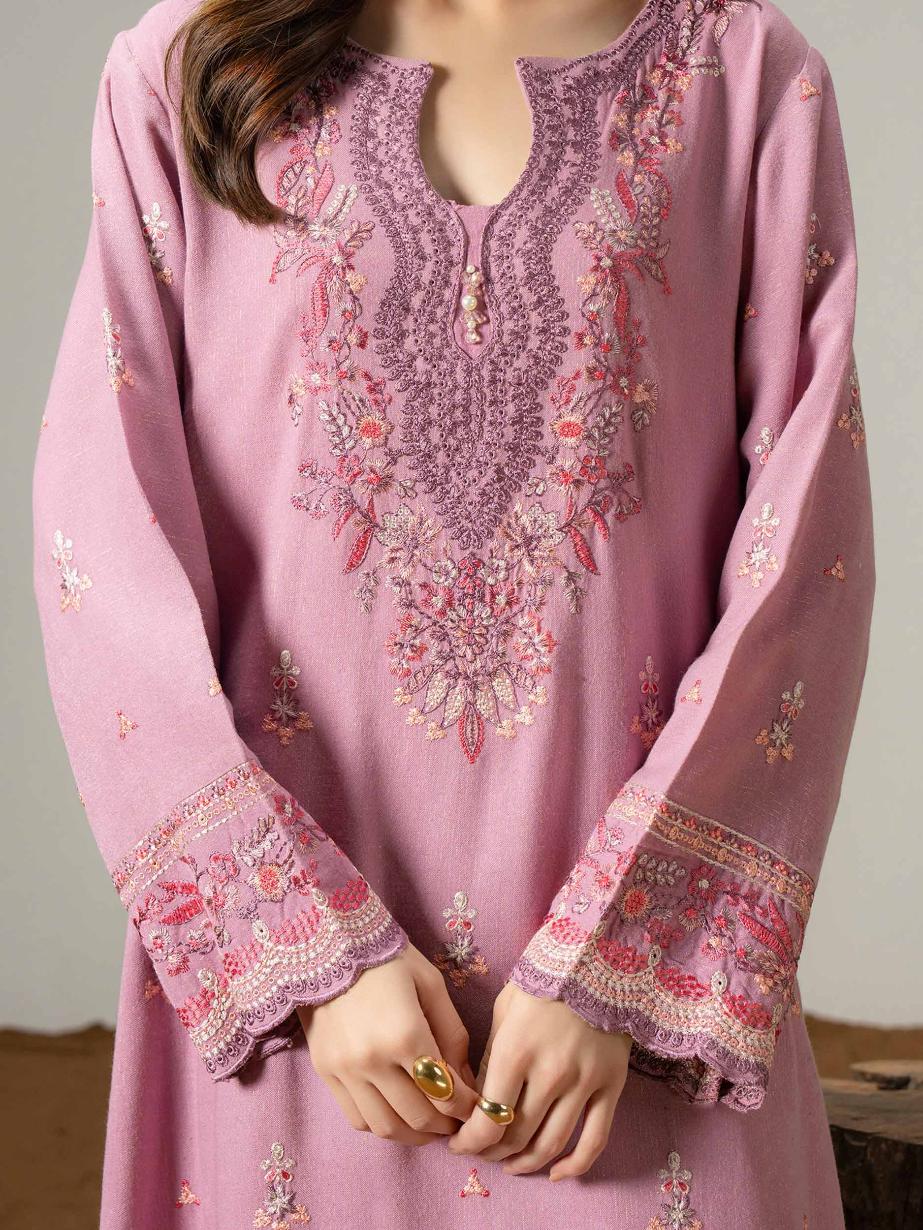 3 Piece Zari Suit-Embroidered (Pret) - Image 9