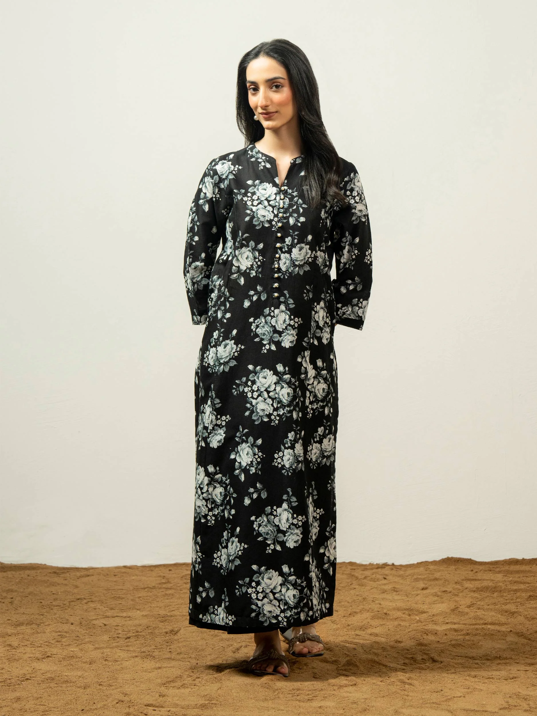 Khaddar Shirt-Printed (Pret) - Image 3