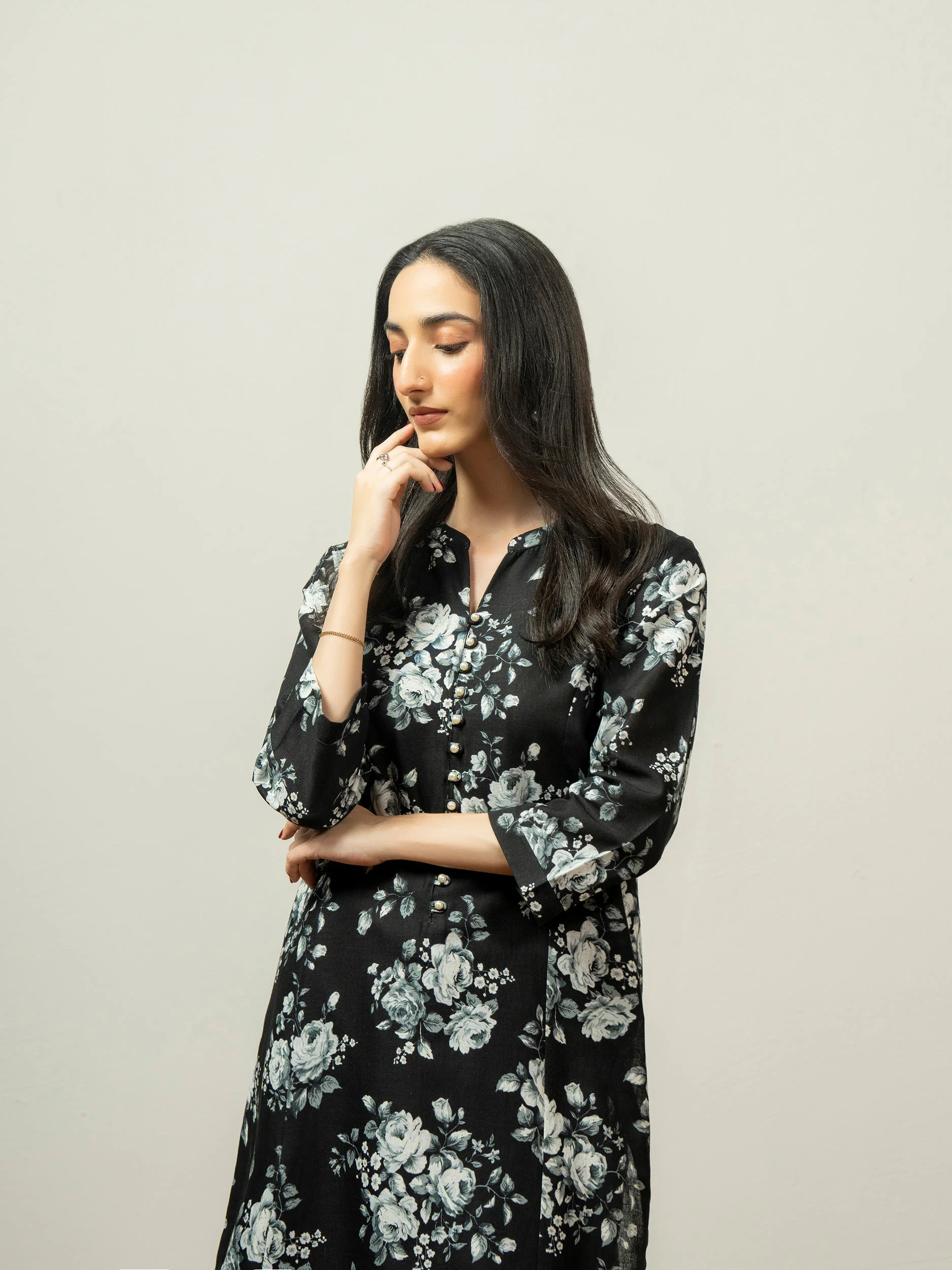 Khaddar Shirt-Printed (Pret) - Image 7