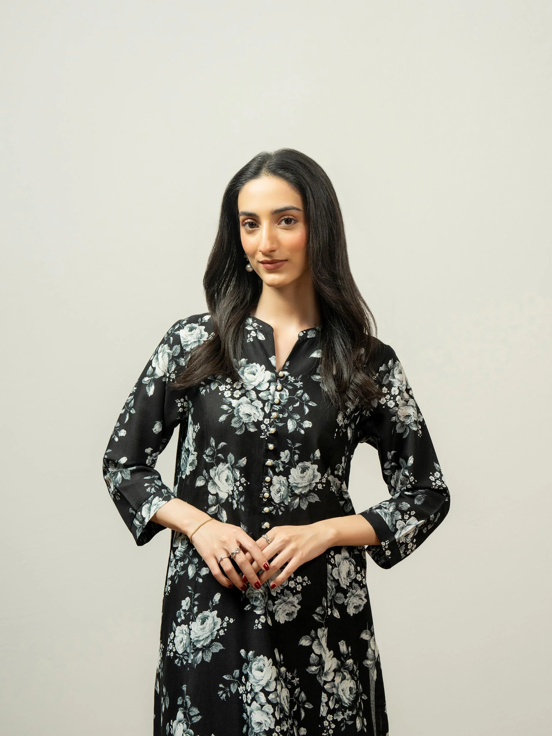 Khaddar Shirt-Printed (Pret) - Image 9
