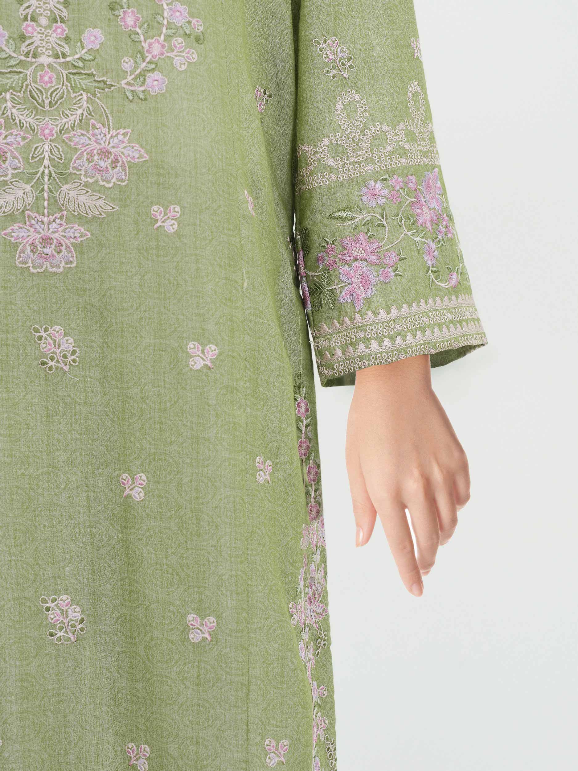 3 Piece Jacquard Yarn Dyed Suit- Embroidered (Pret) - Image 5