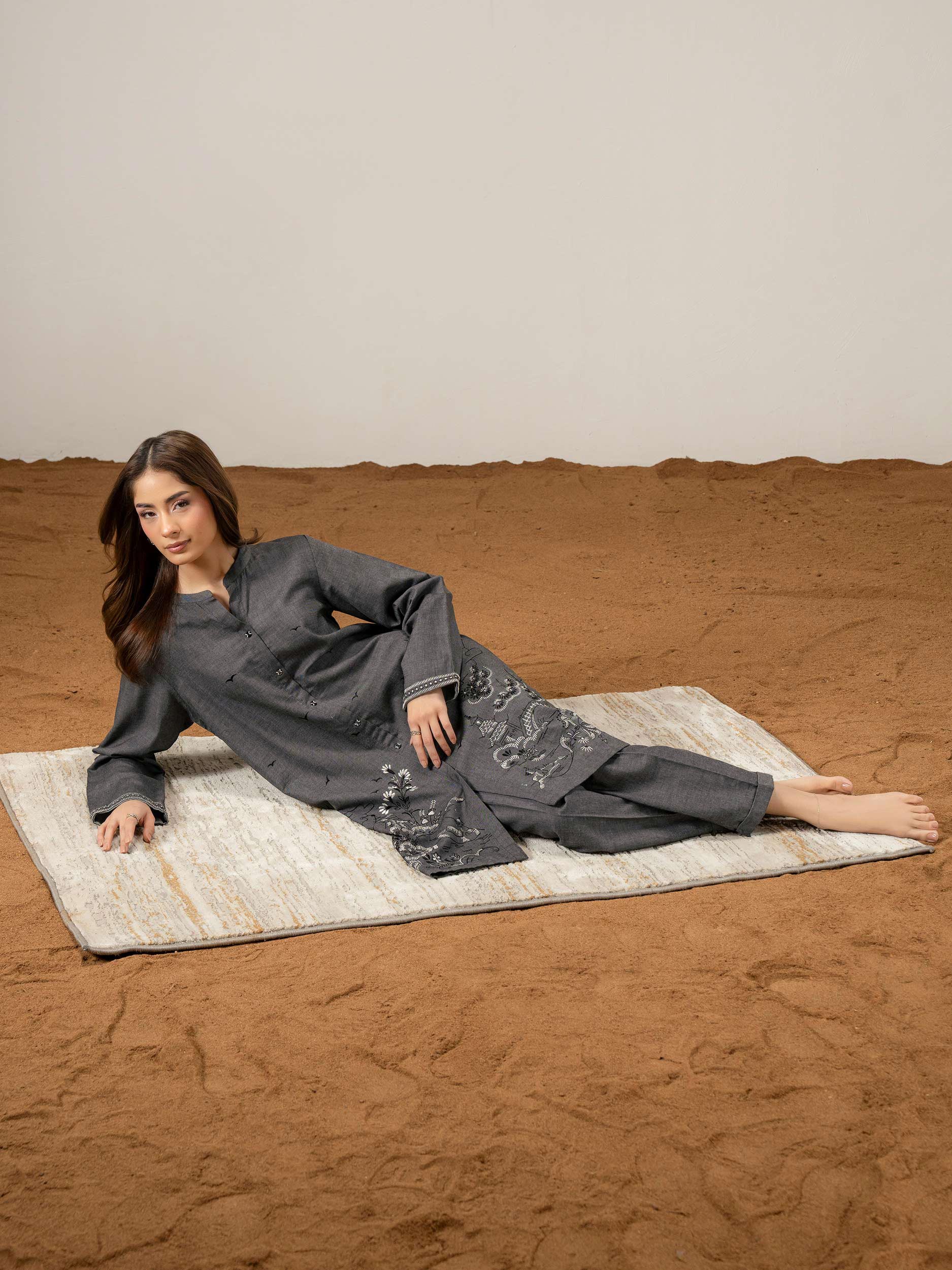2 Piece Yarn Dyed Suit-Embroidered (Pret) - Image 4