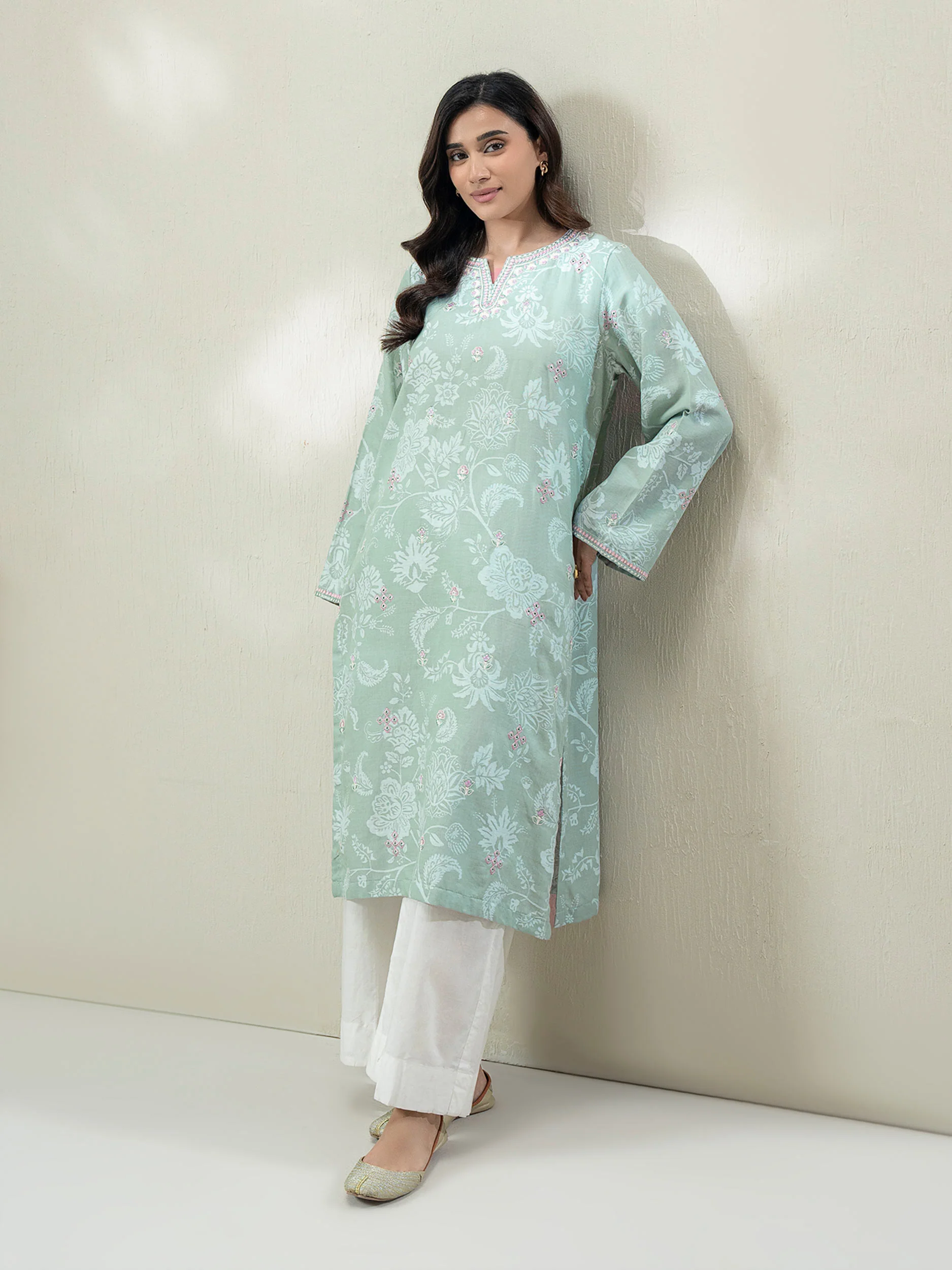 Self Jacquard Shirt- Embroidered (Pret) - Image 3
