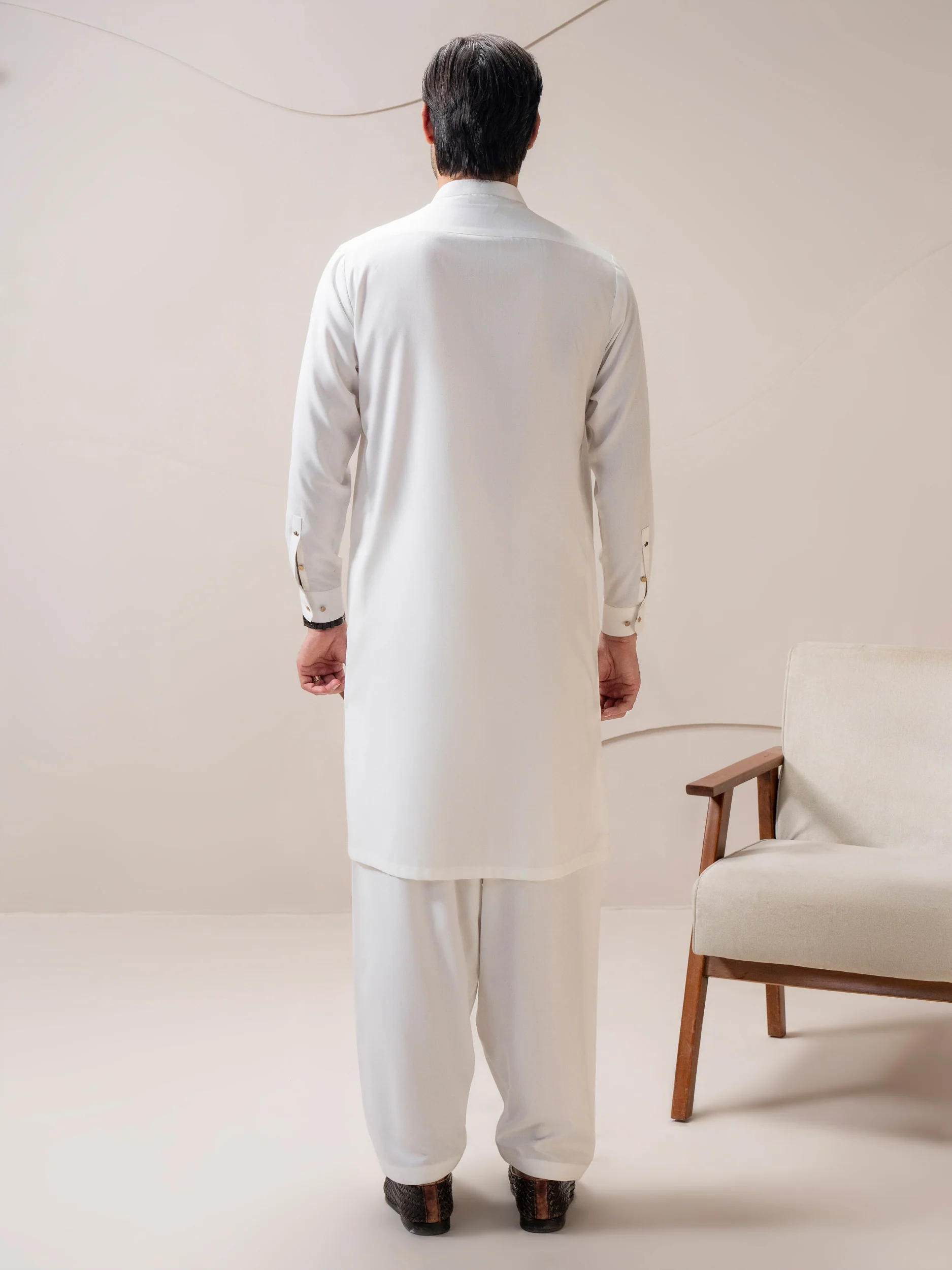 Crepe Suit - Image 4