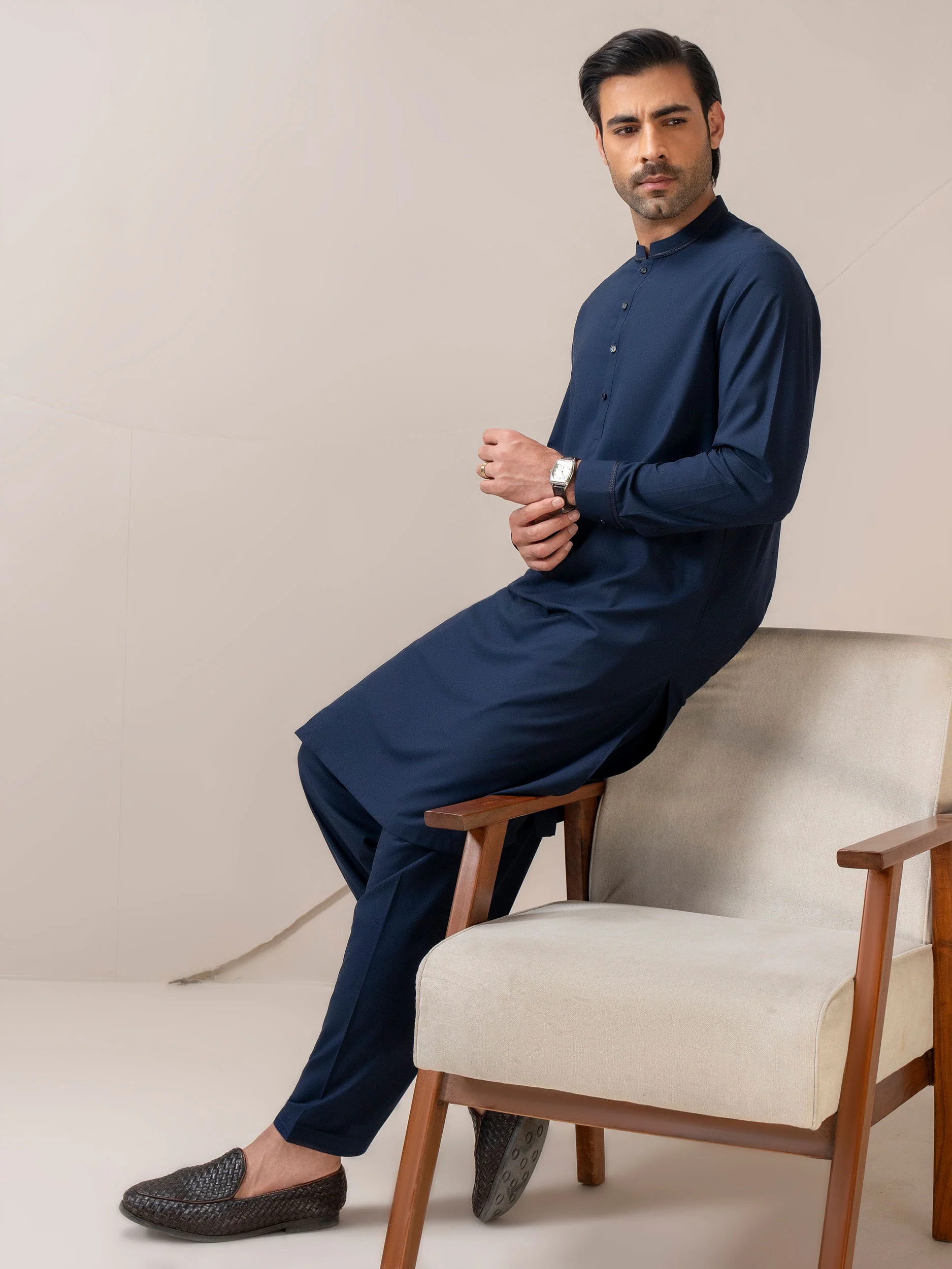 Wash & Wear Suit - Image 3