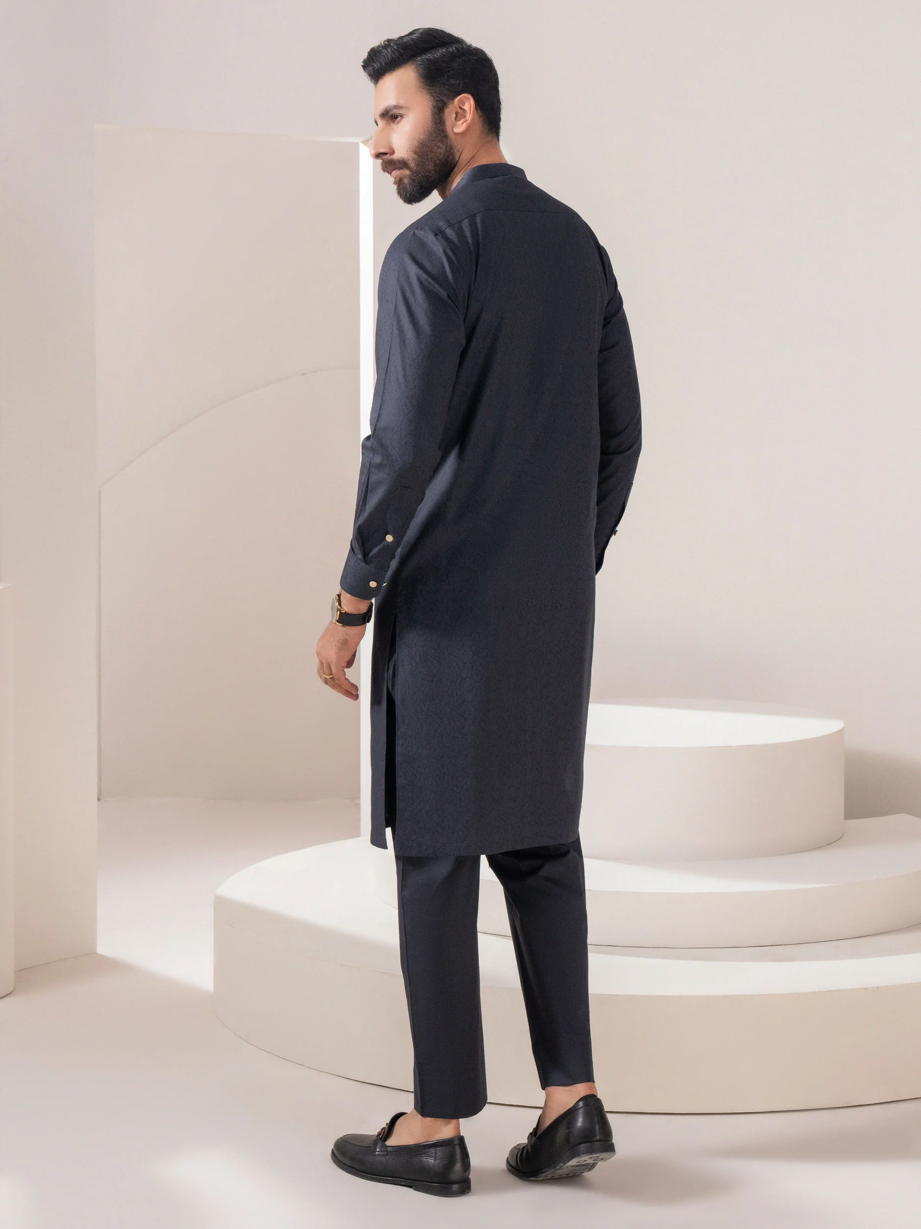 Self Jacquard Suit - Image 4
