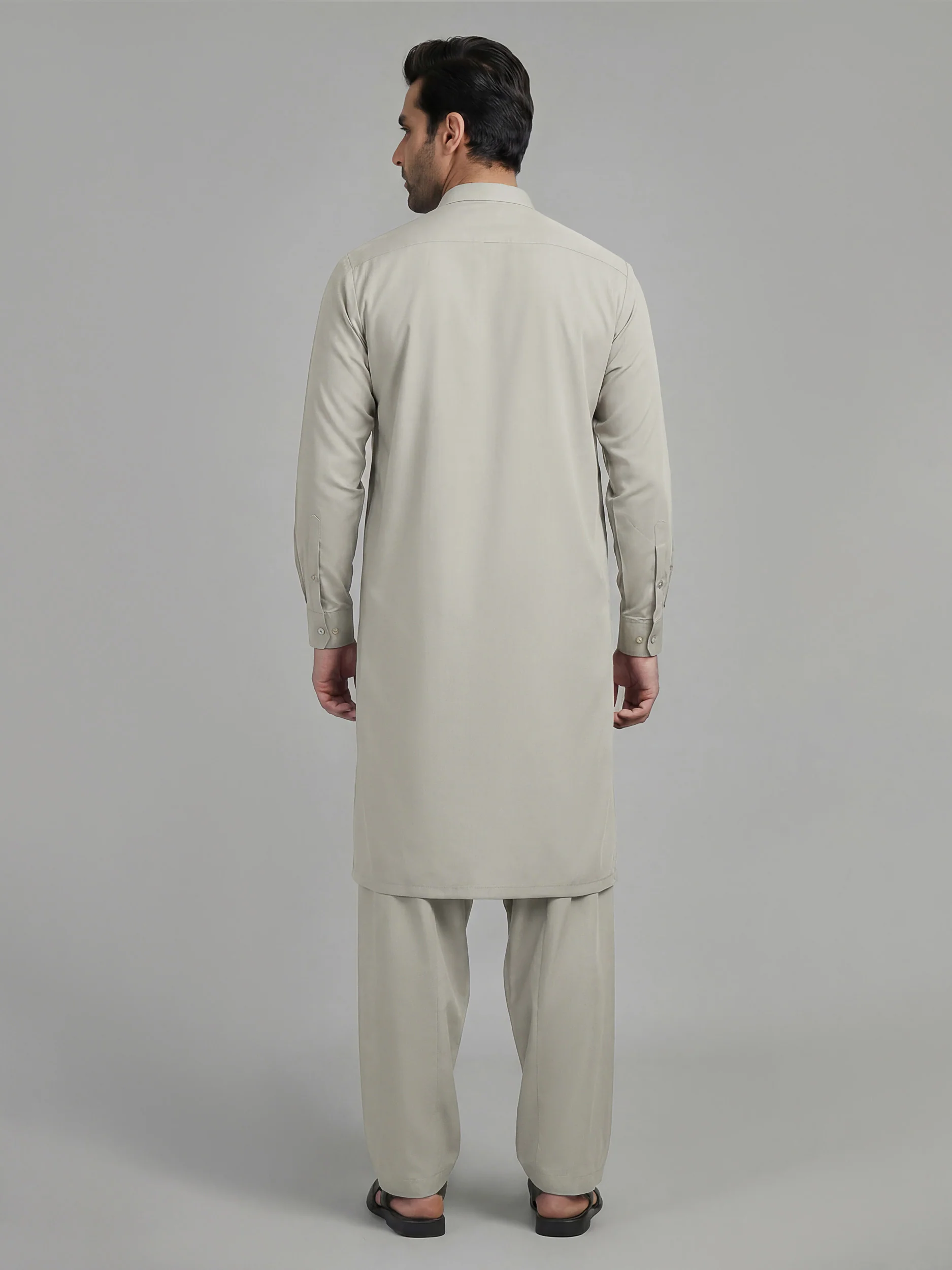 Dobby Suit - Image 2