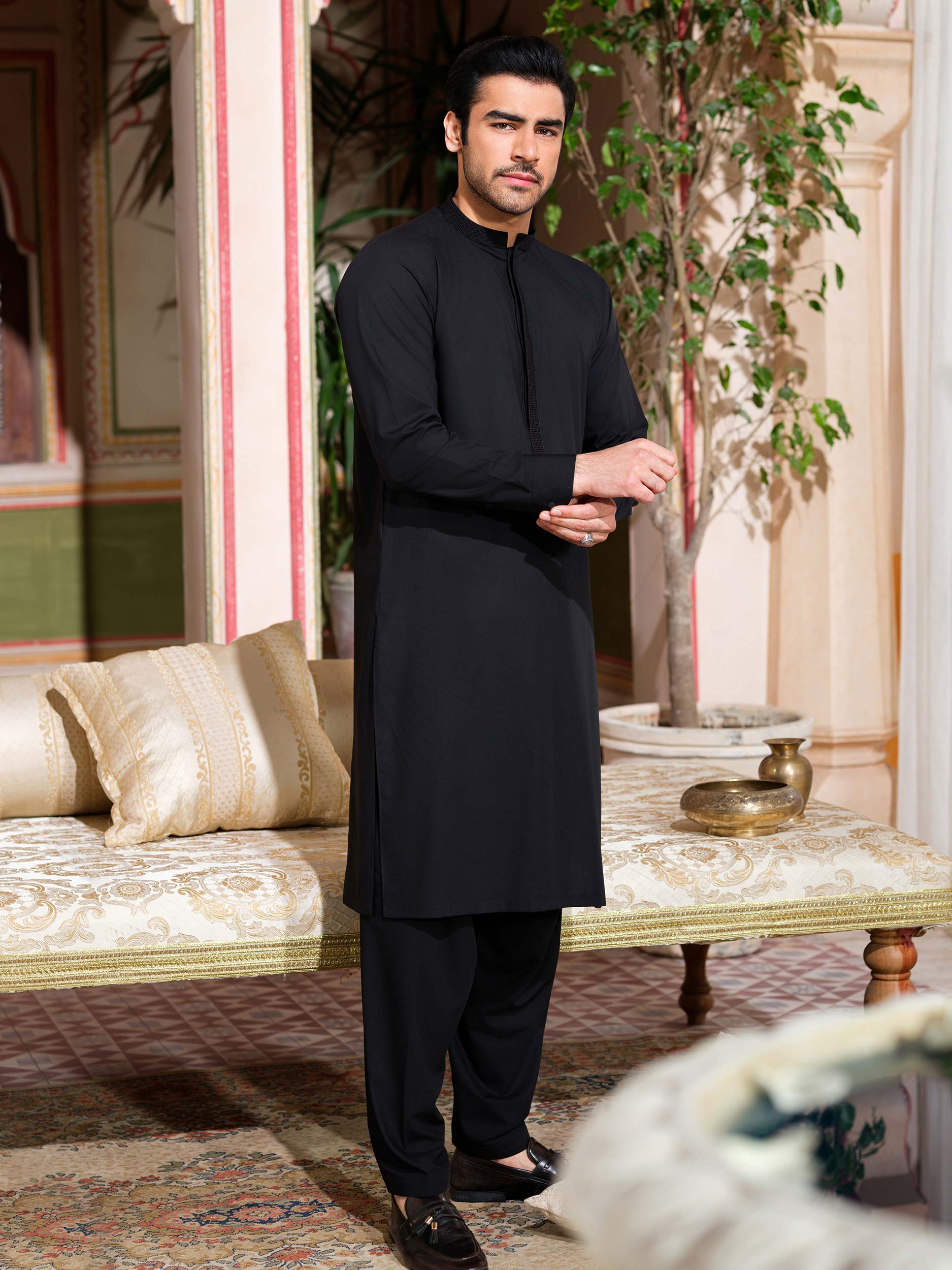 Wash And Wear Suit - Image 4