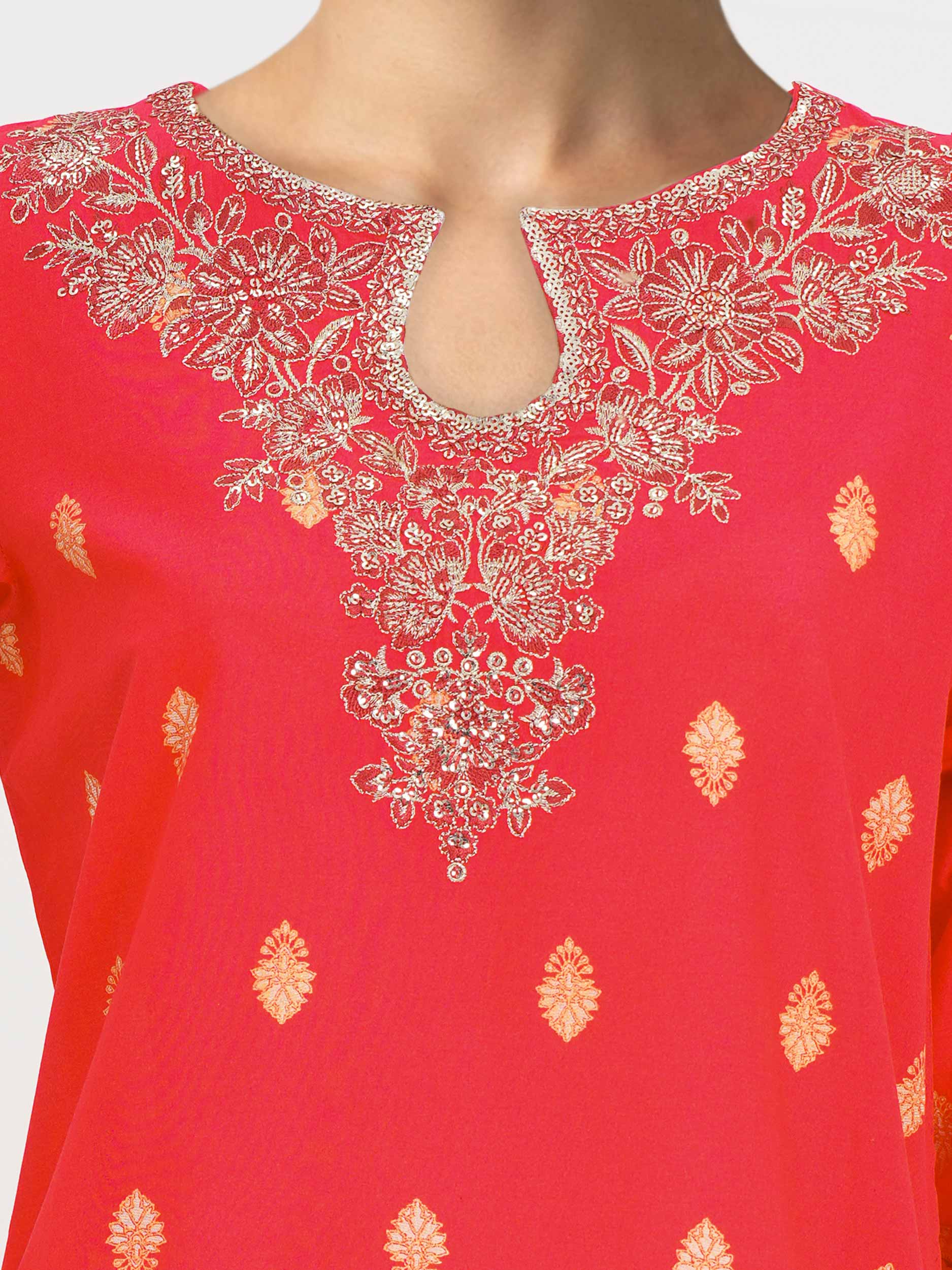3 Piece Cambric Suit- Embroidered (Pret) - Image 4