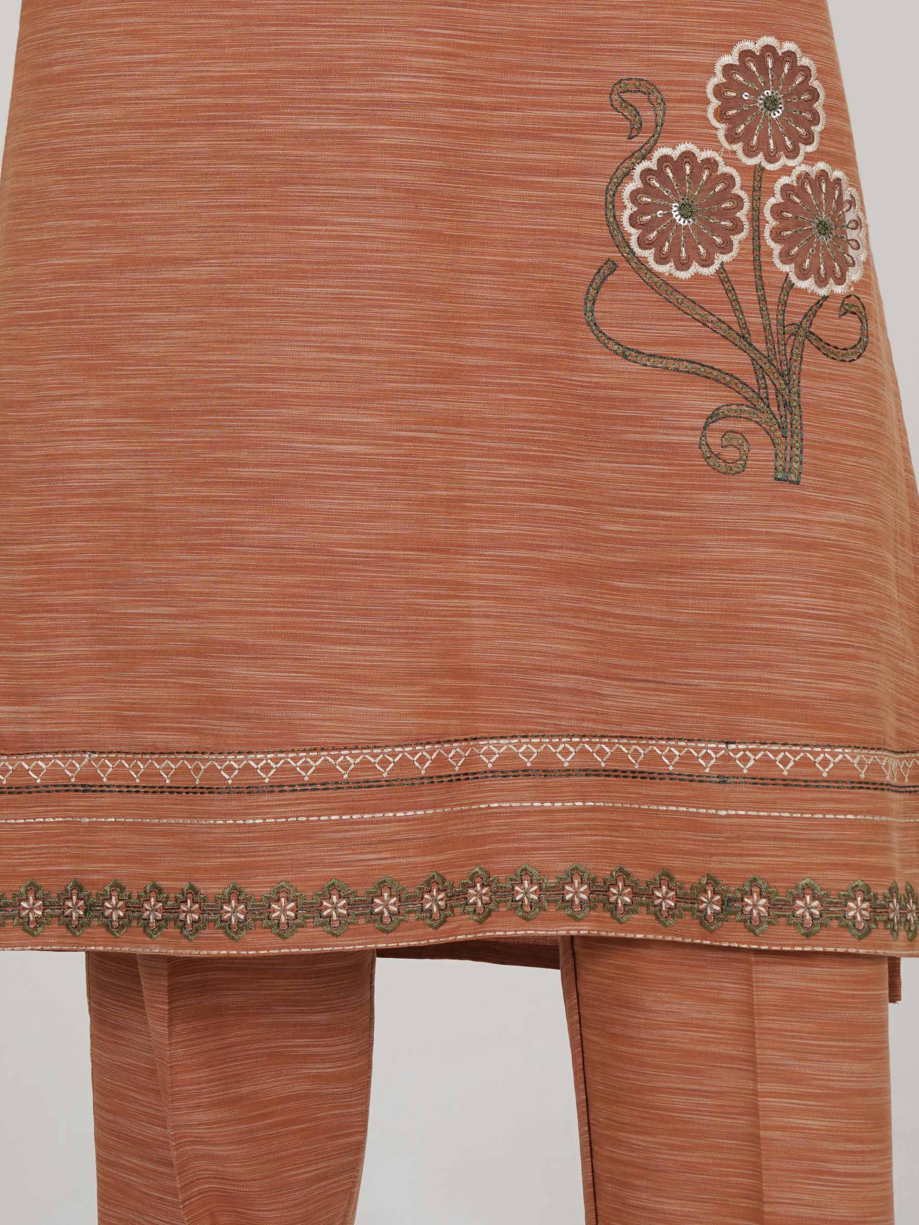 2 Piece Yarn Dyed Suit- Embroidered (Pret) - Image 6