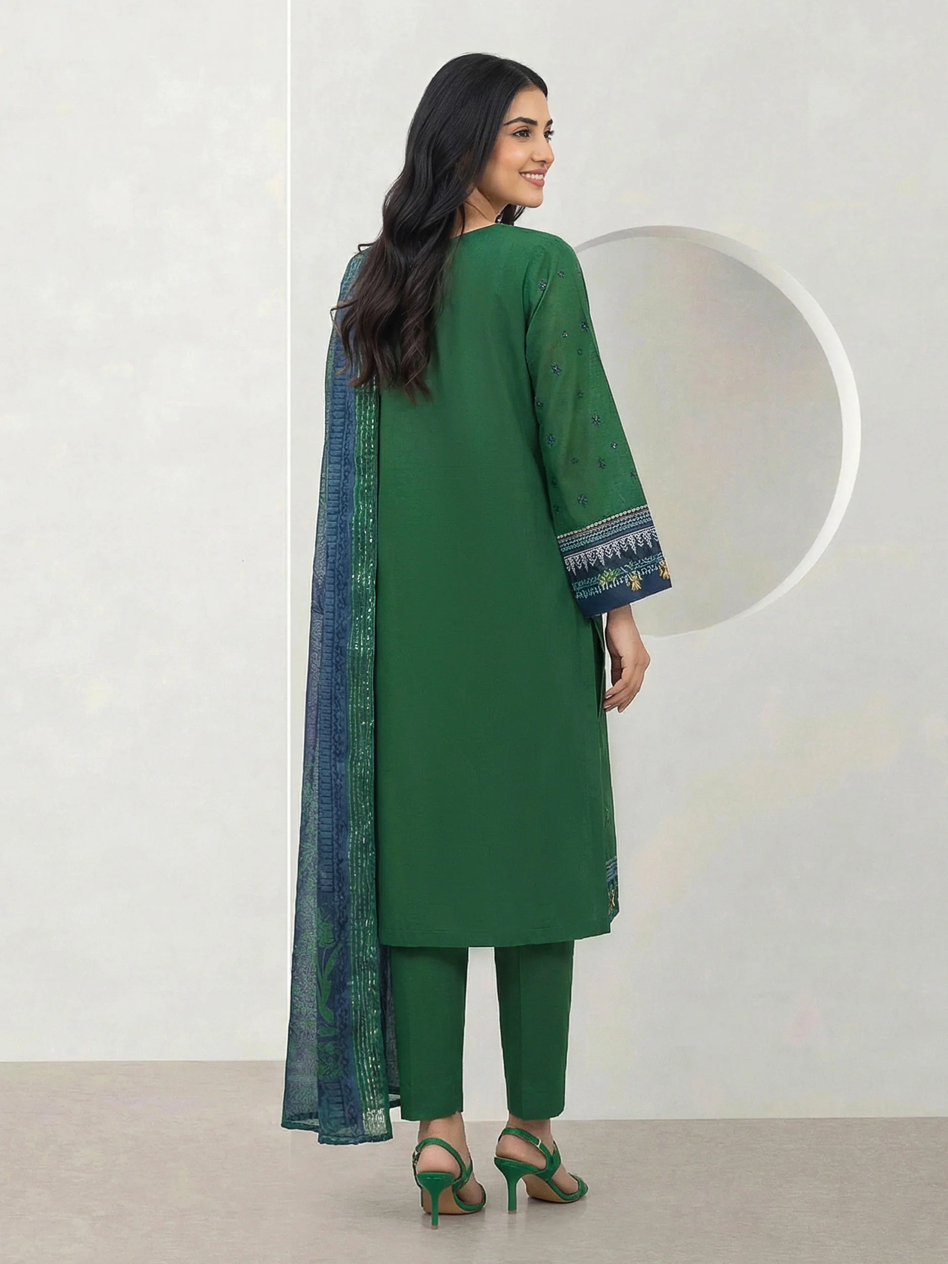 3 Piece Lawn Suit- Embroidered (Pret) - Image 3