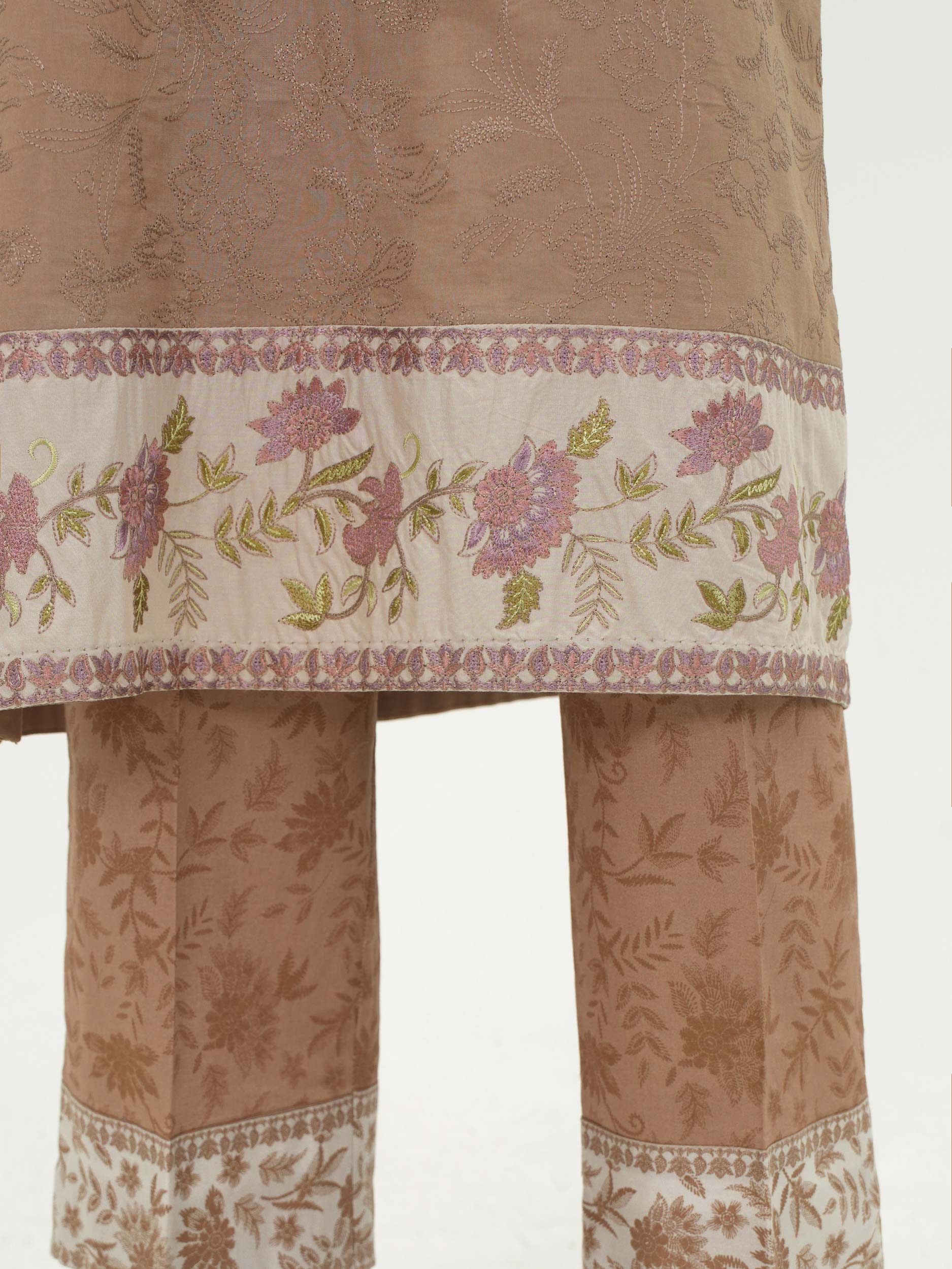 2 Piece Cambric Suit- Embroidered (Pret) - Image 5