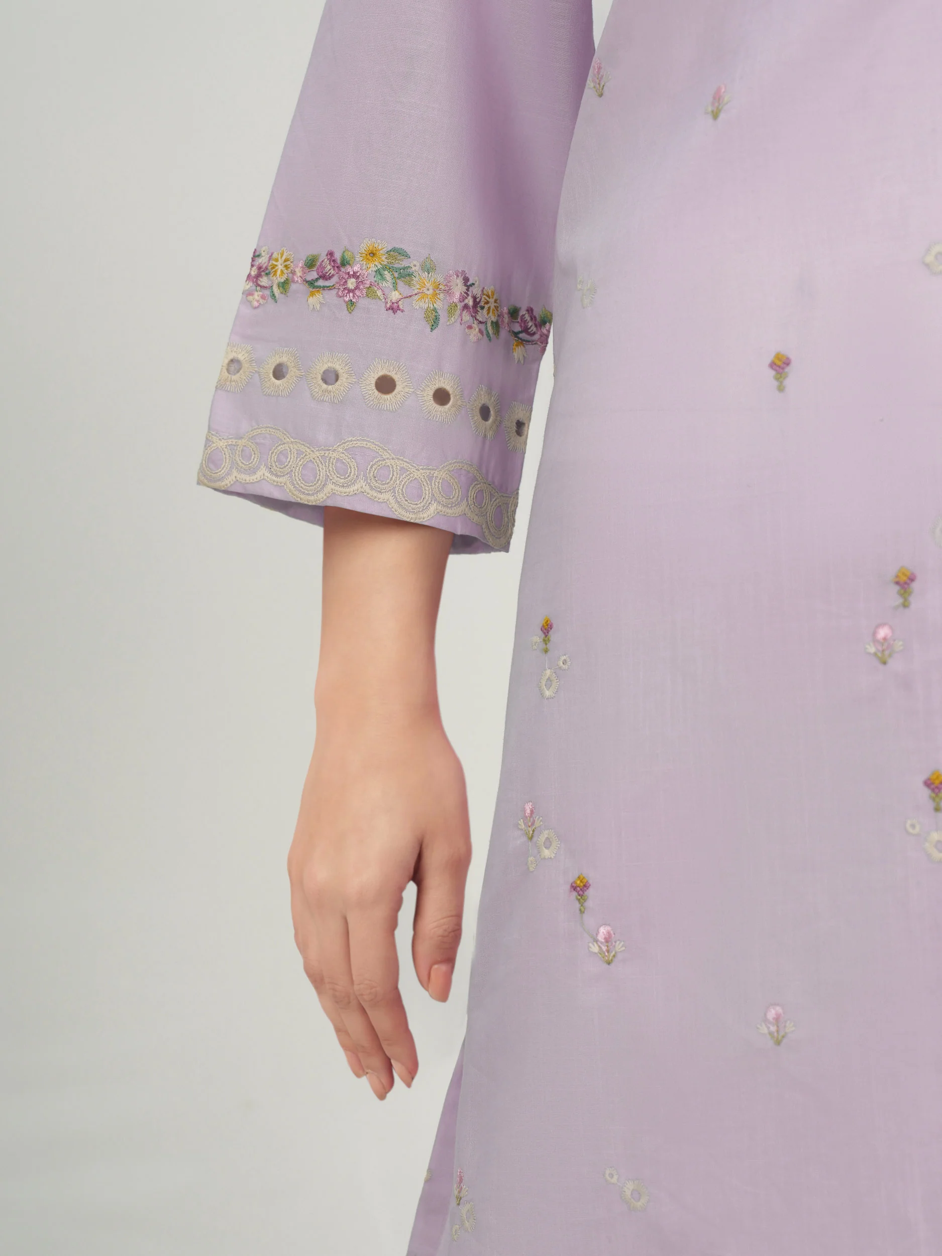 2 Piece Lawn Slub Suit- Embroidered (Pret) - Image 5