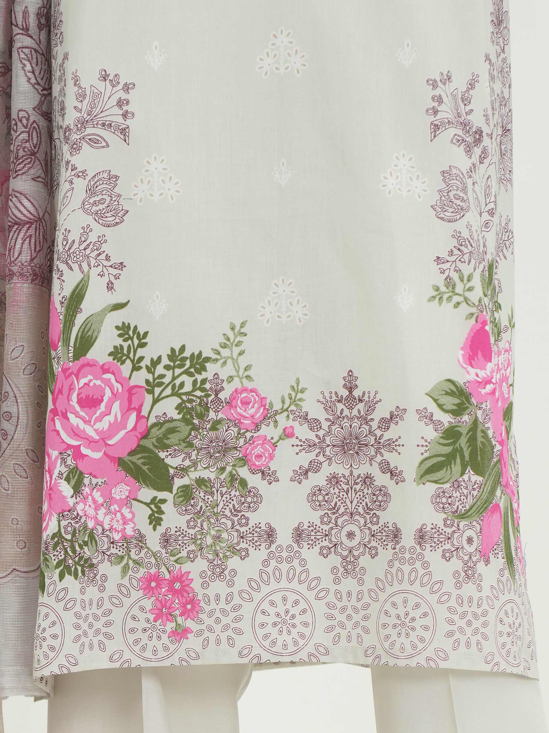 3 Piece Lawn Suit- Embroidered (Pret) - Image 5