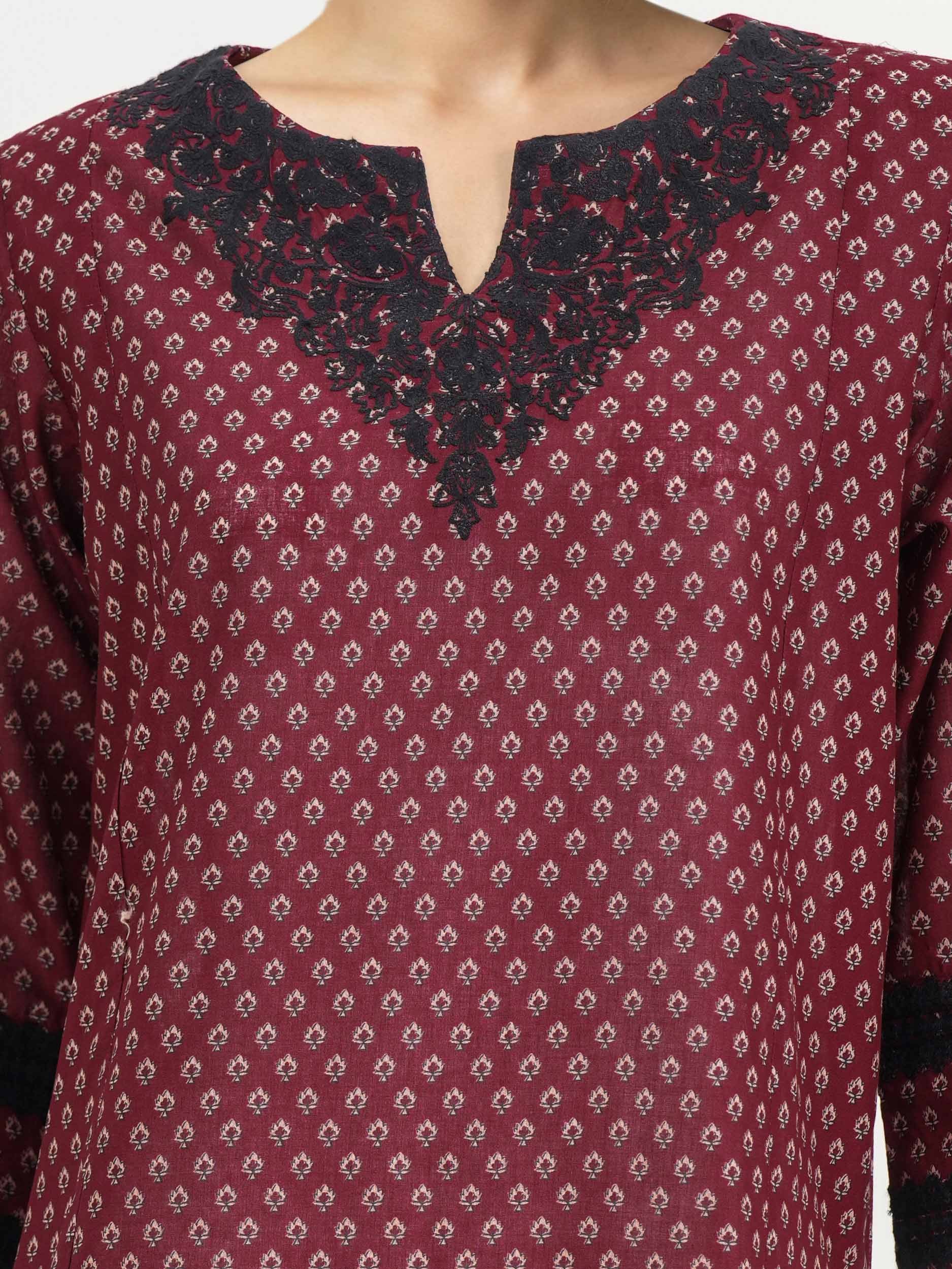 2 Piece Lawn Suit- Embroidered (Pret) - Image 3