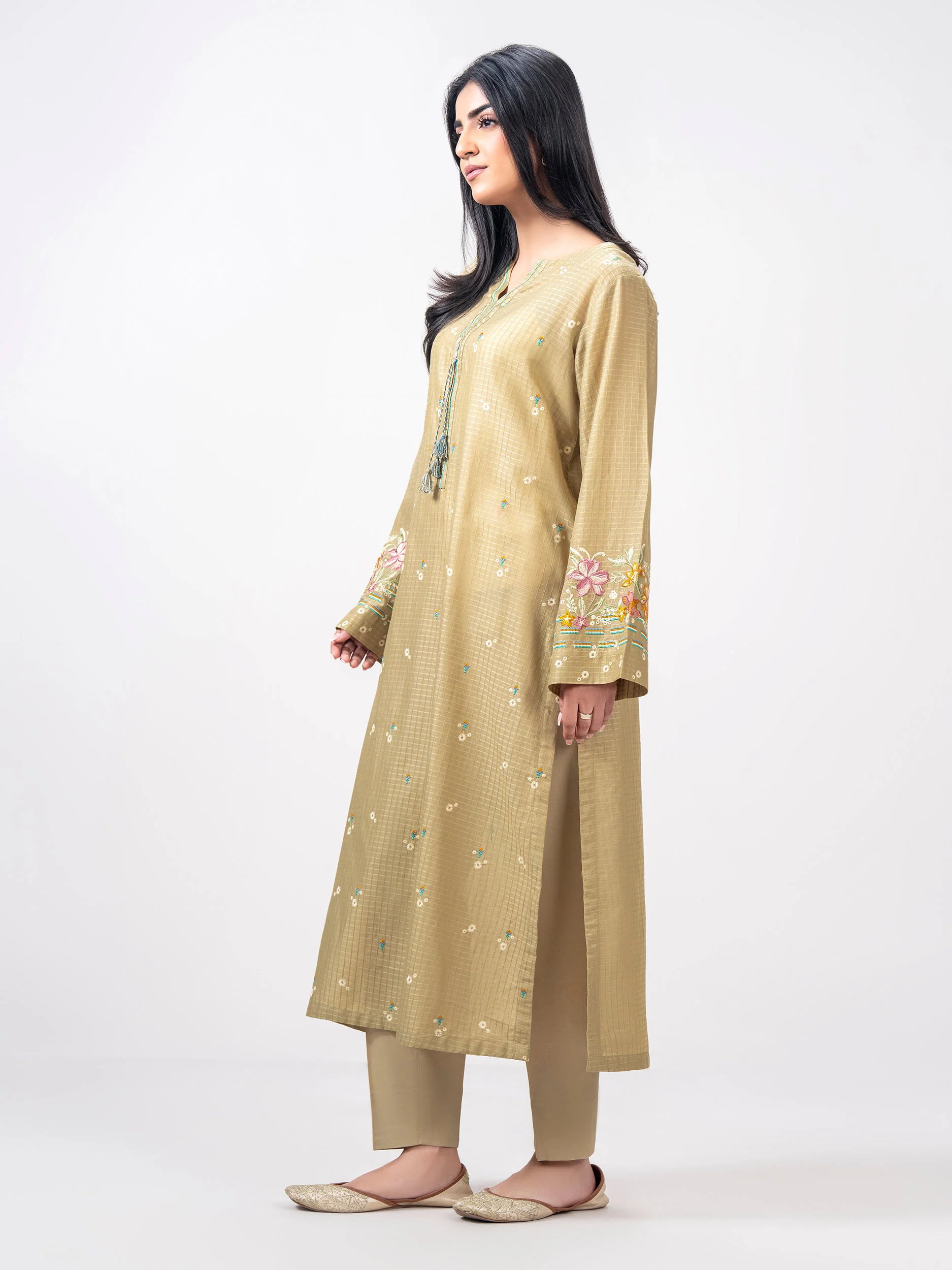 Lawn Texture Shirt- Embroidered (Pret) - Image 2