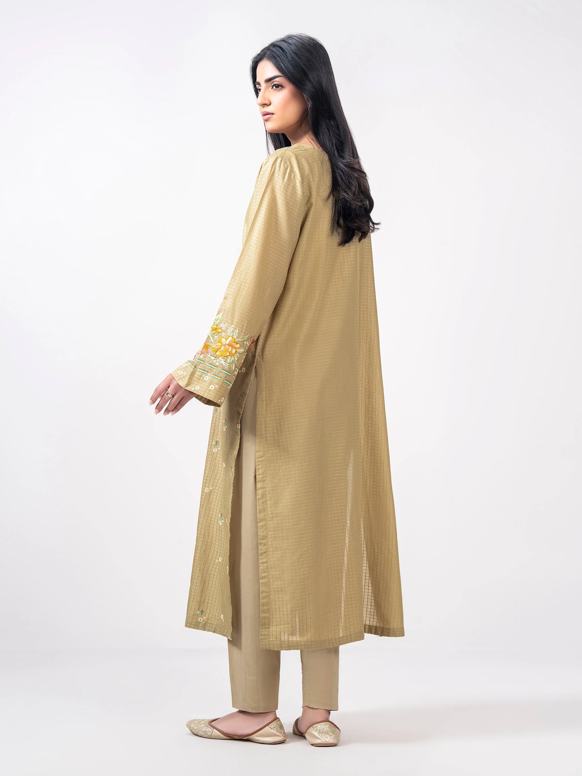 Lawn Texture Shirt- Embroidered (Pret) - Image 3