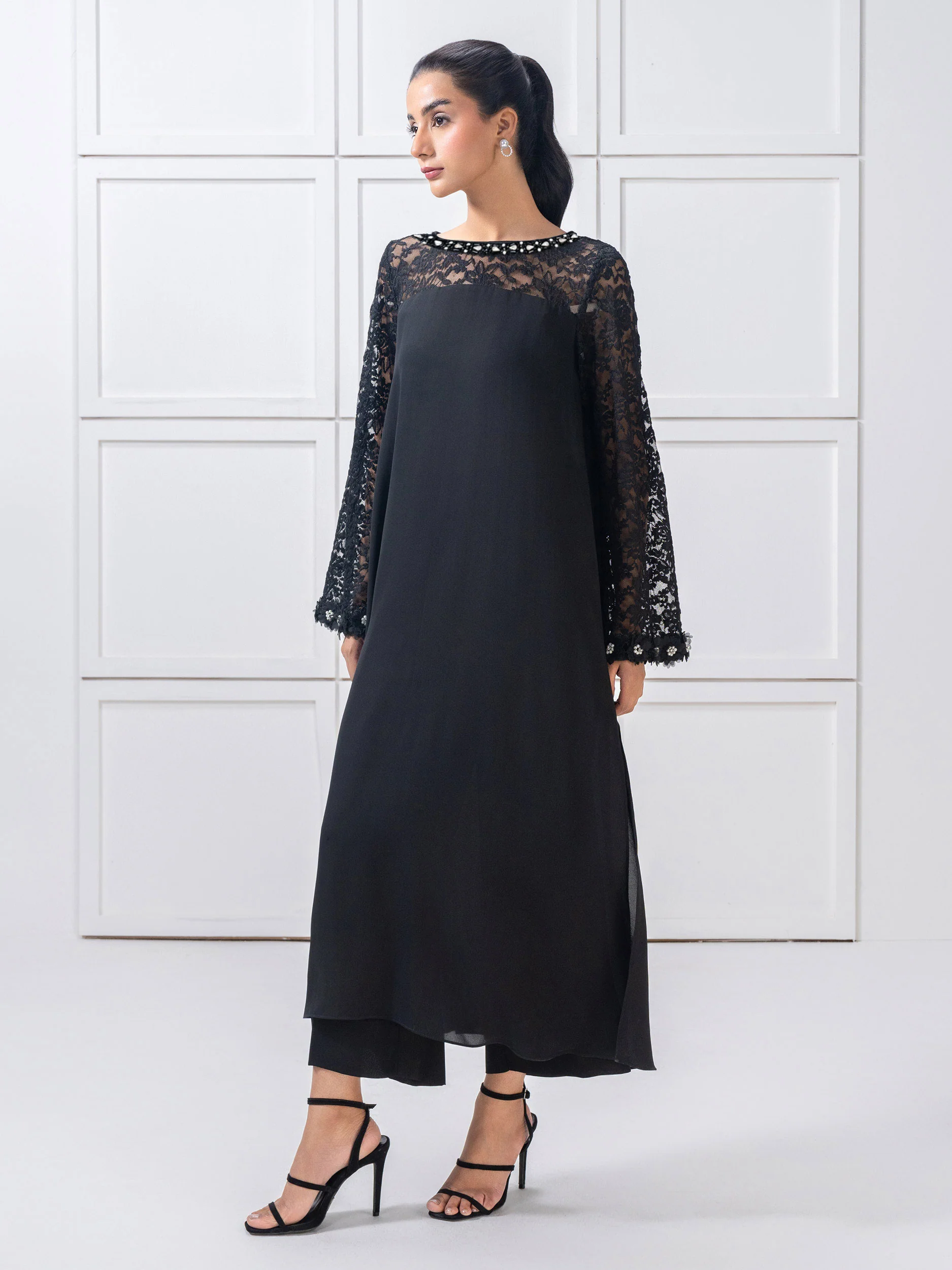 2 Piece Grip Suit -Embroidered (Pret) - Image 2