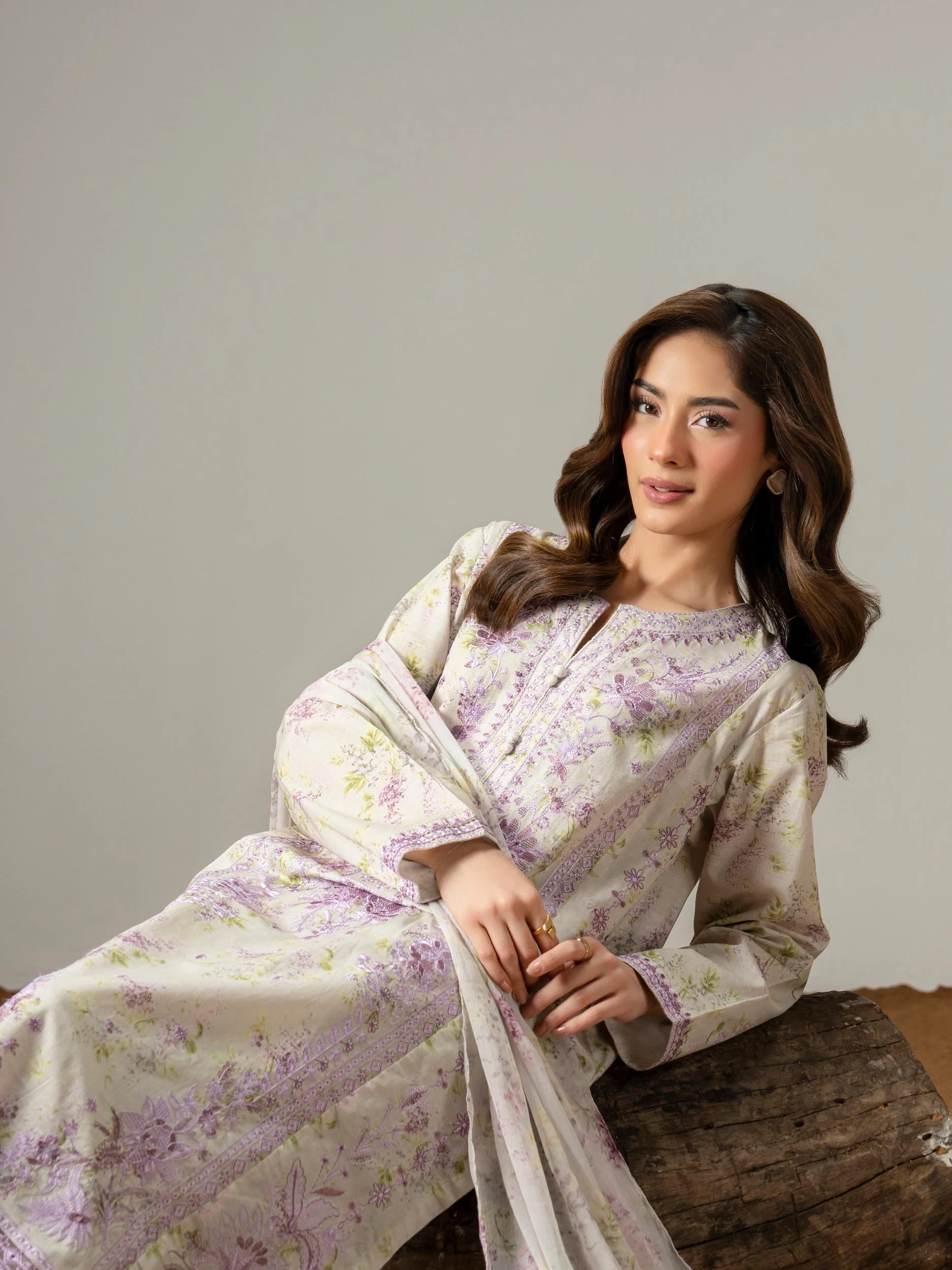 3 Piece Lawn Suit-Embroidered (Pret) - Image 7