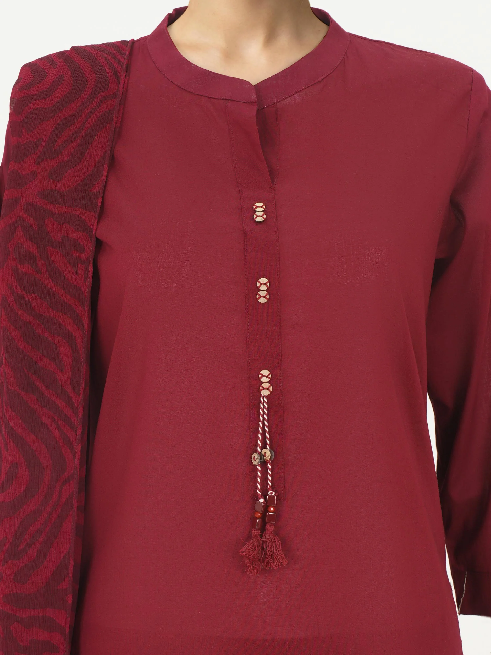 3 Piece Lawn Suit- Embroidered (Pret) - Image 4