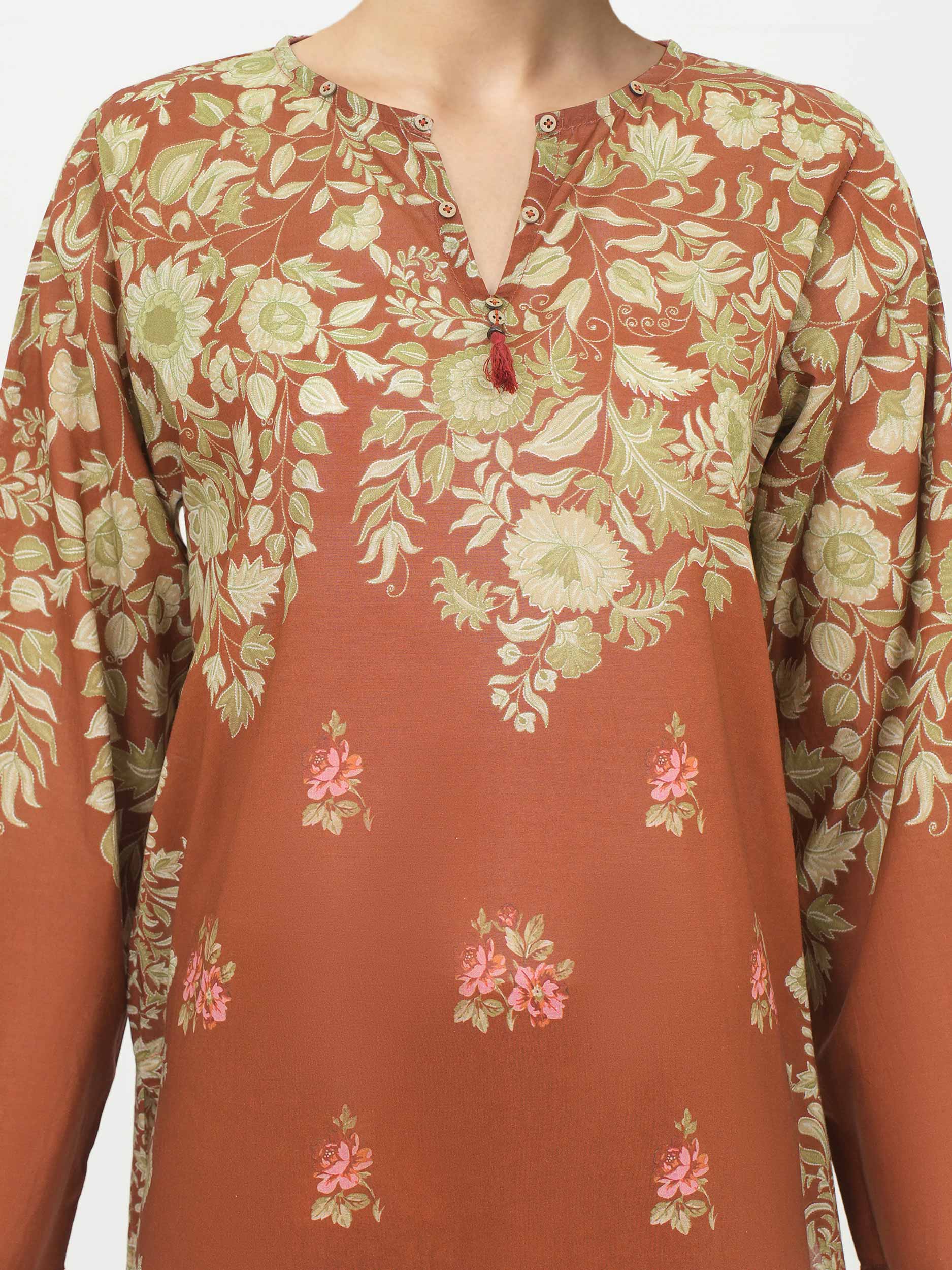 3 Piece Lawn Suit (Pret) - Image 4