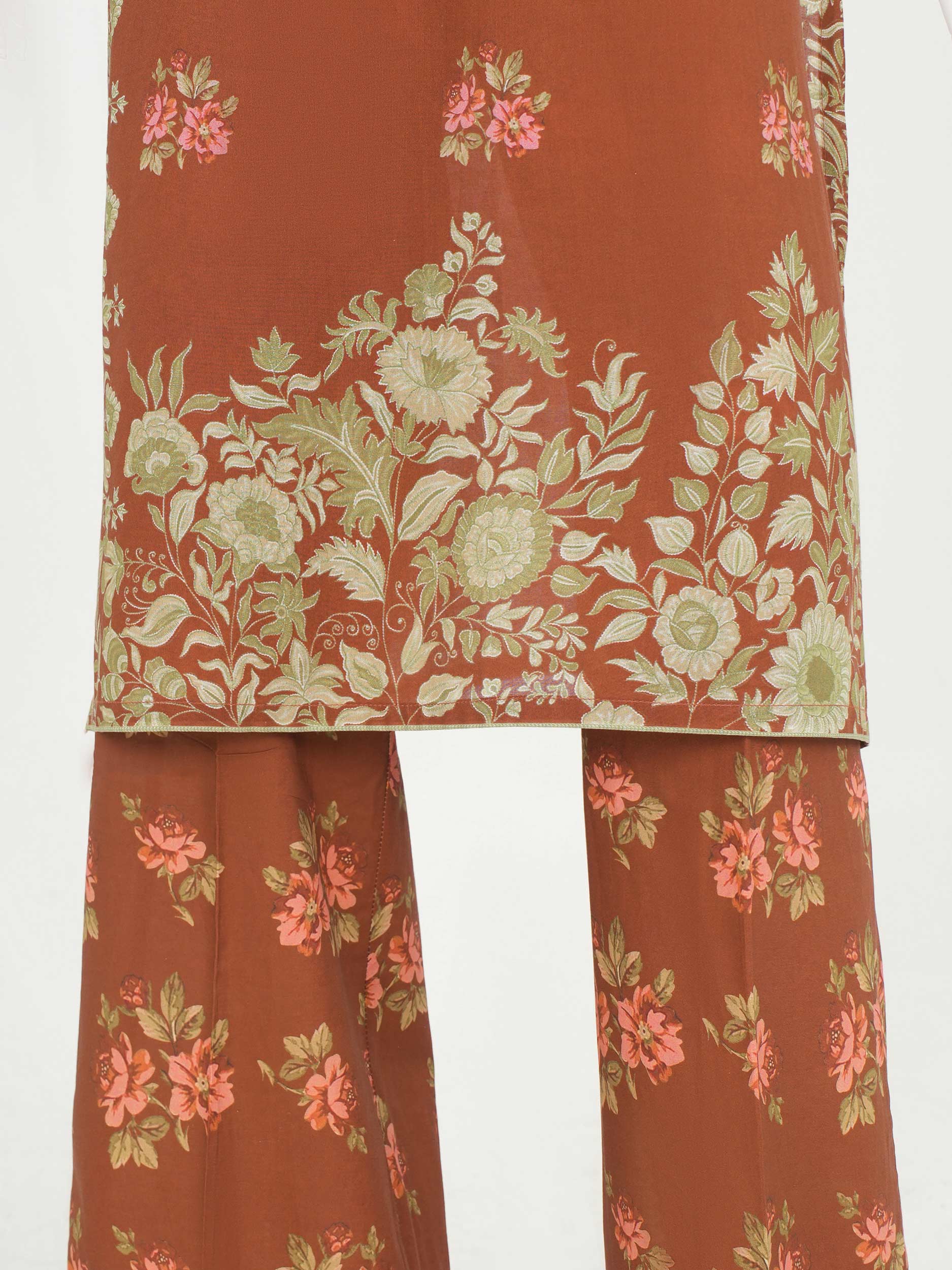 3 Piece Lawn Suit (Pret) - Image 6