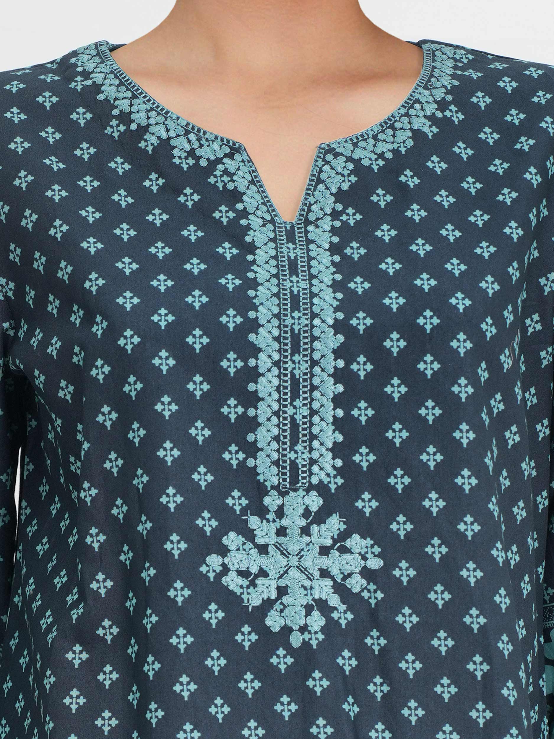 Cambric Co-ord Set- Embroidered - Image 3